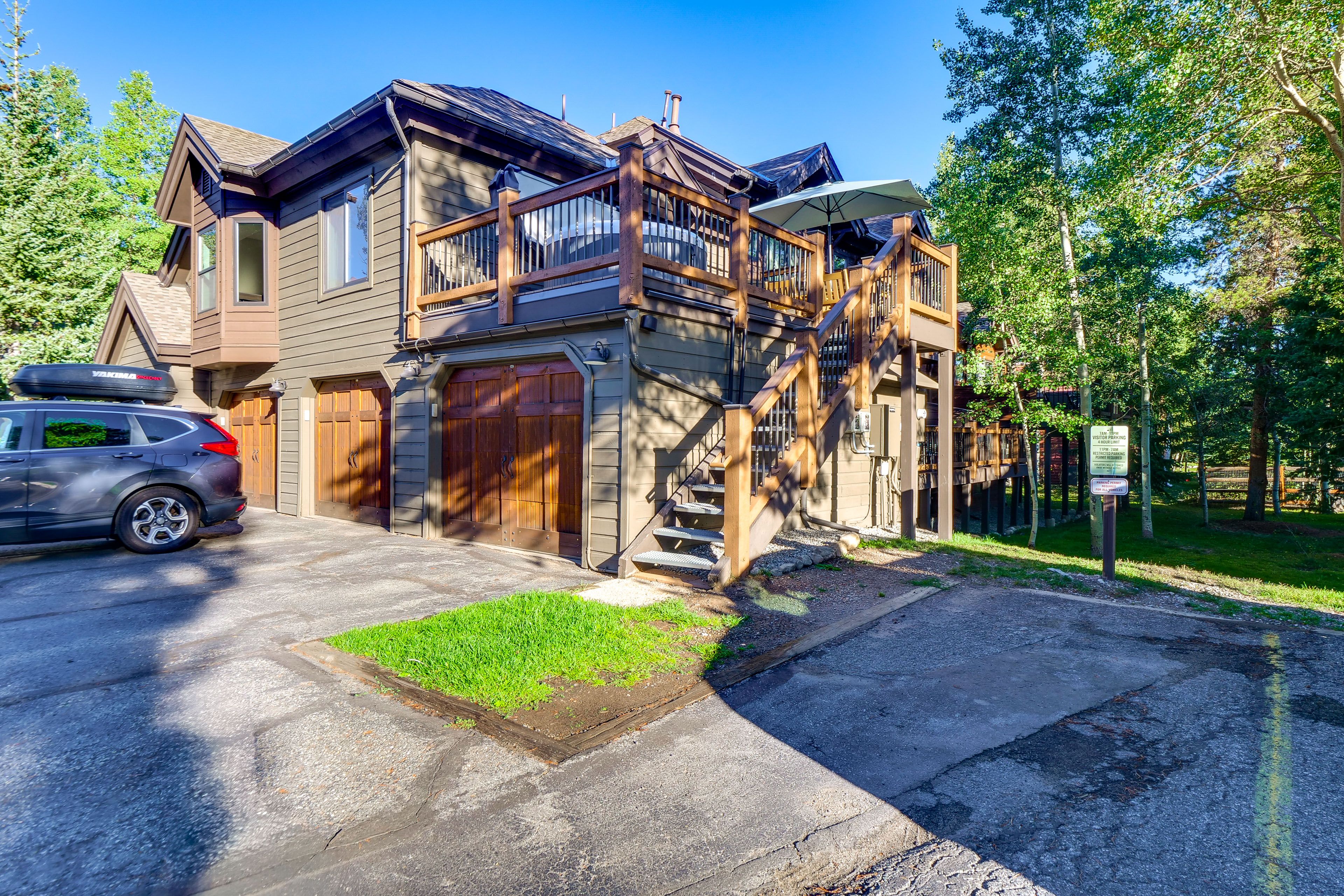 Exterior | Single-Story Townhome