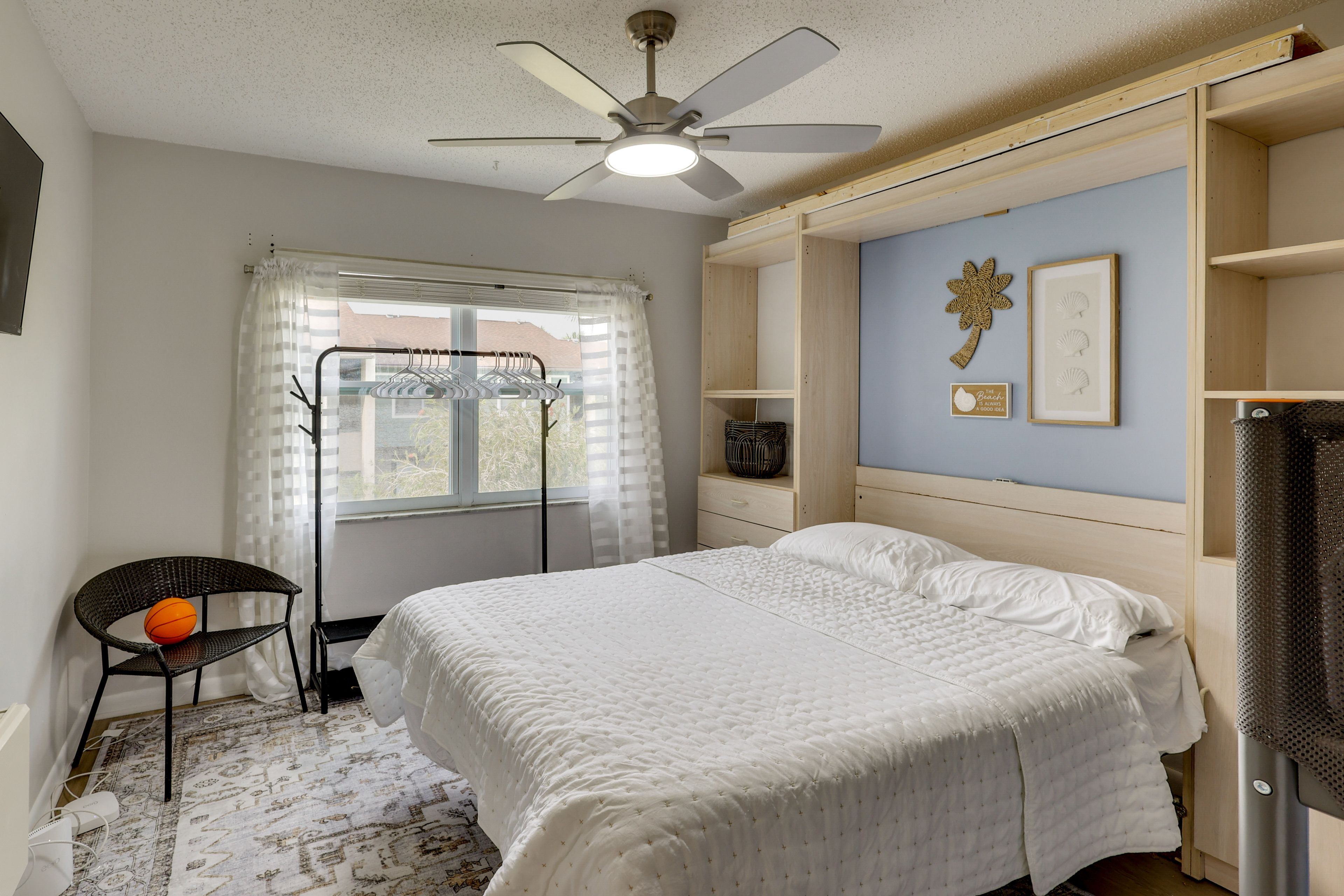 Bedroom 2 | Queen Bed | Twin Bunk Bed | 2nd Floor