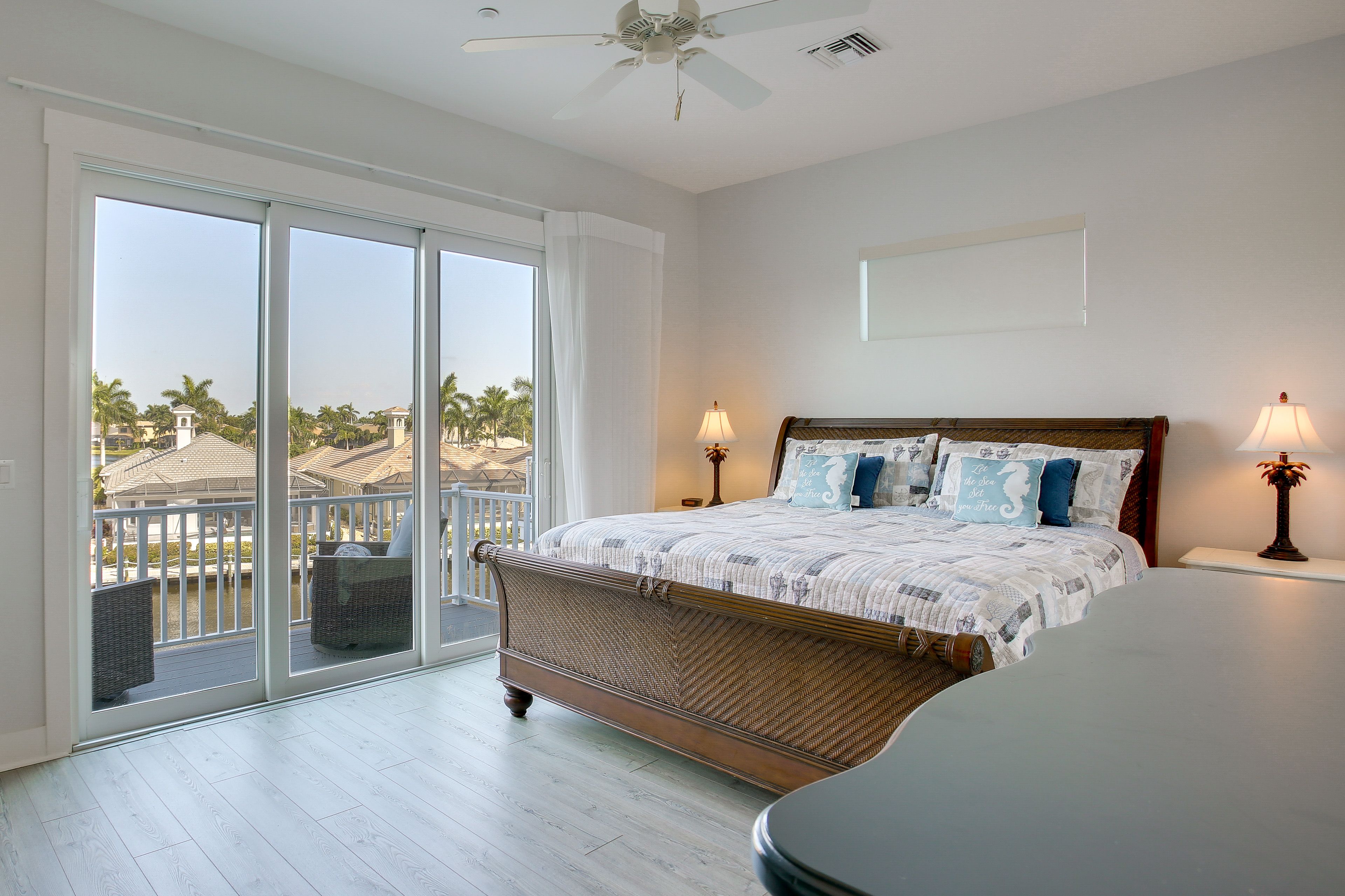 Bedroom 1 | King Bed