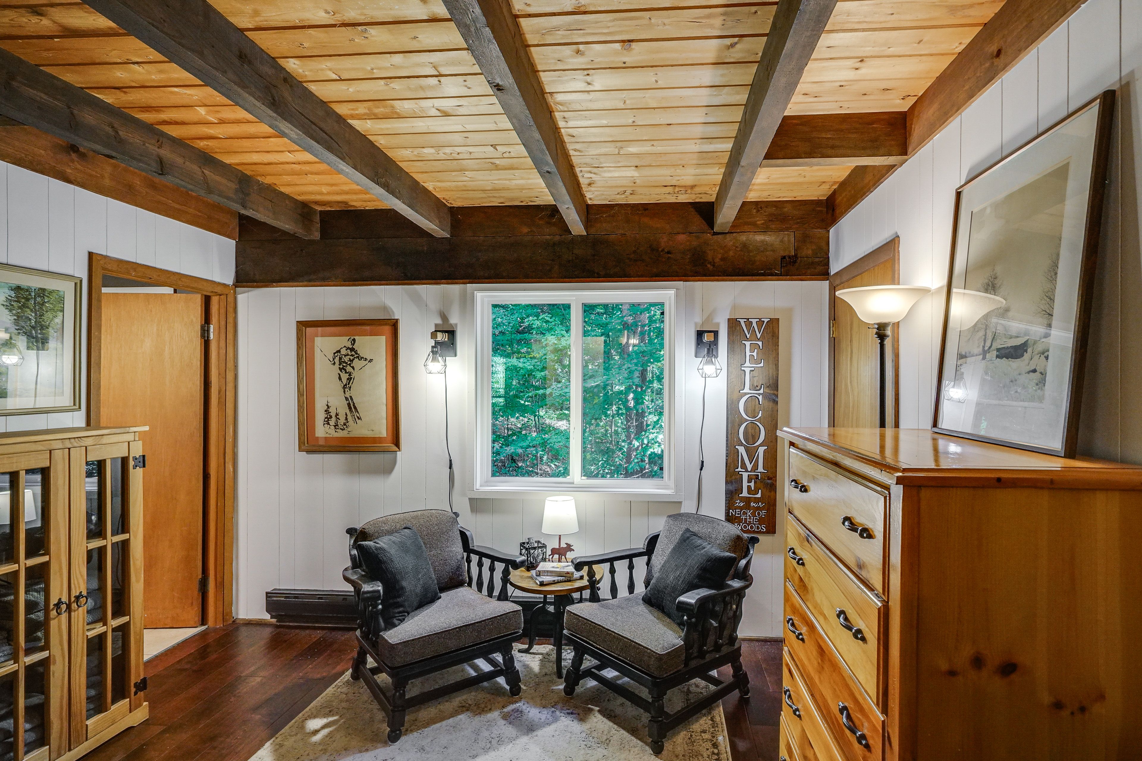 Sitting Room | Mid Level