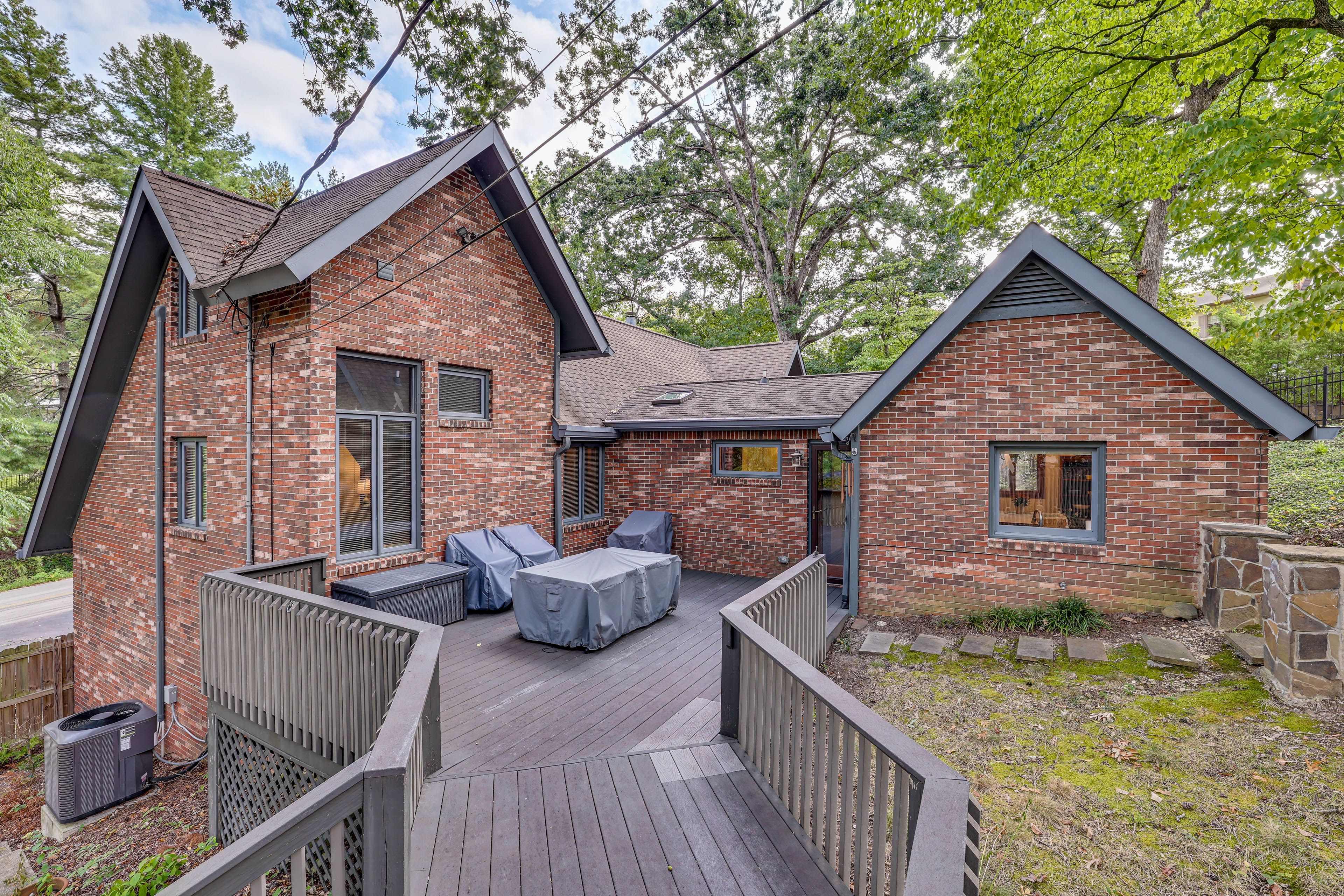 Deck | Private Yard