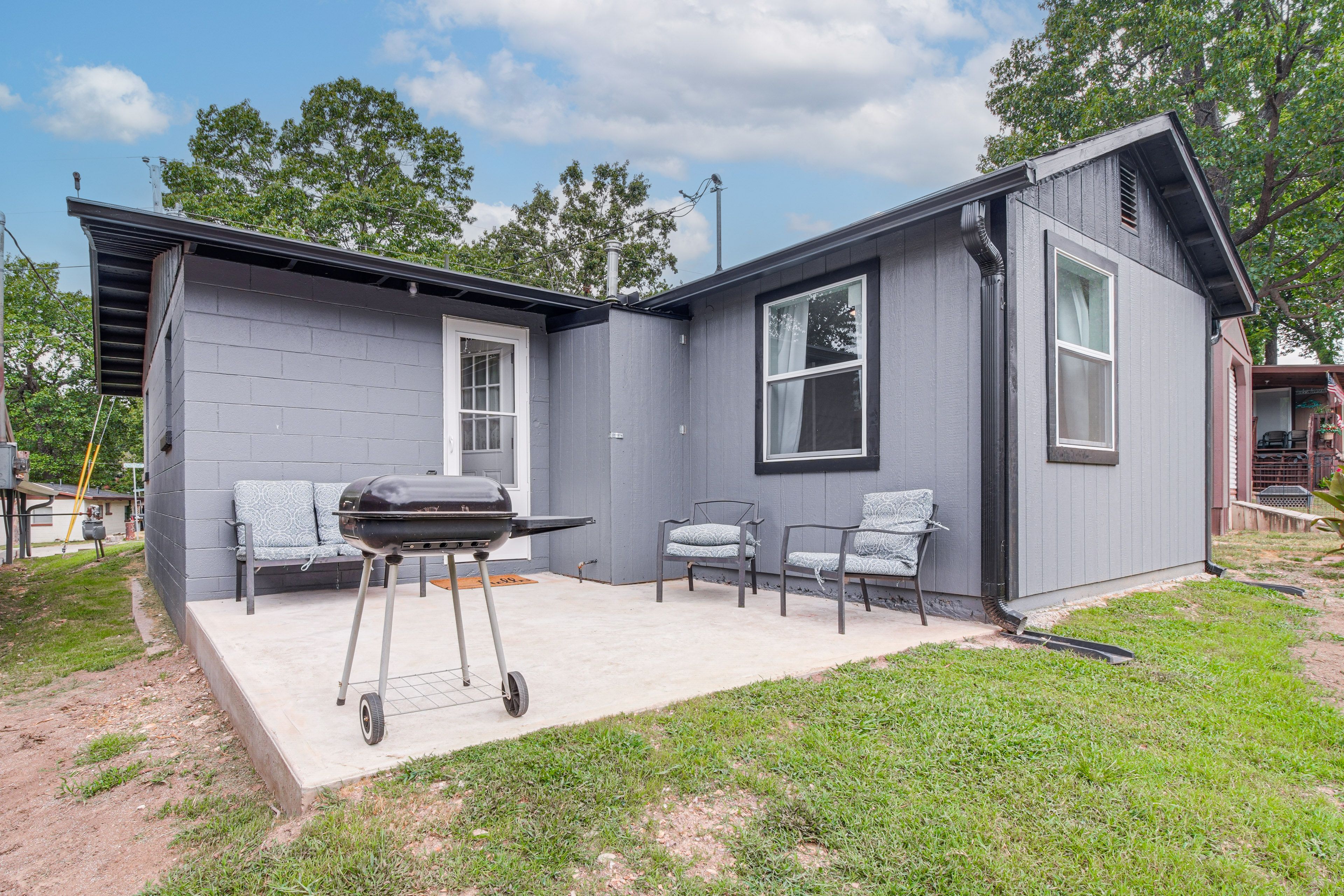 Patio | Charcoal Grill | Seating
