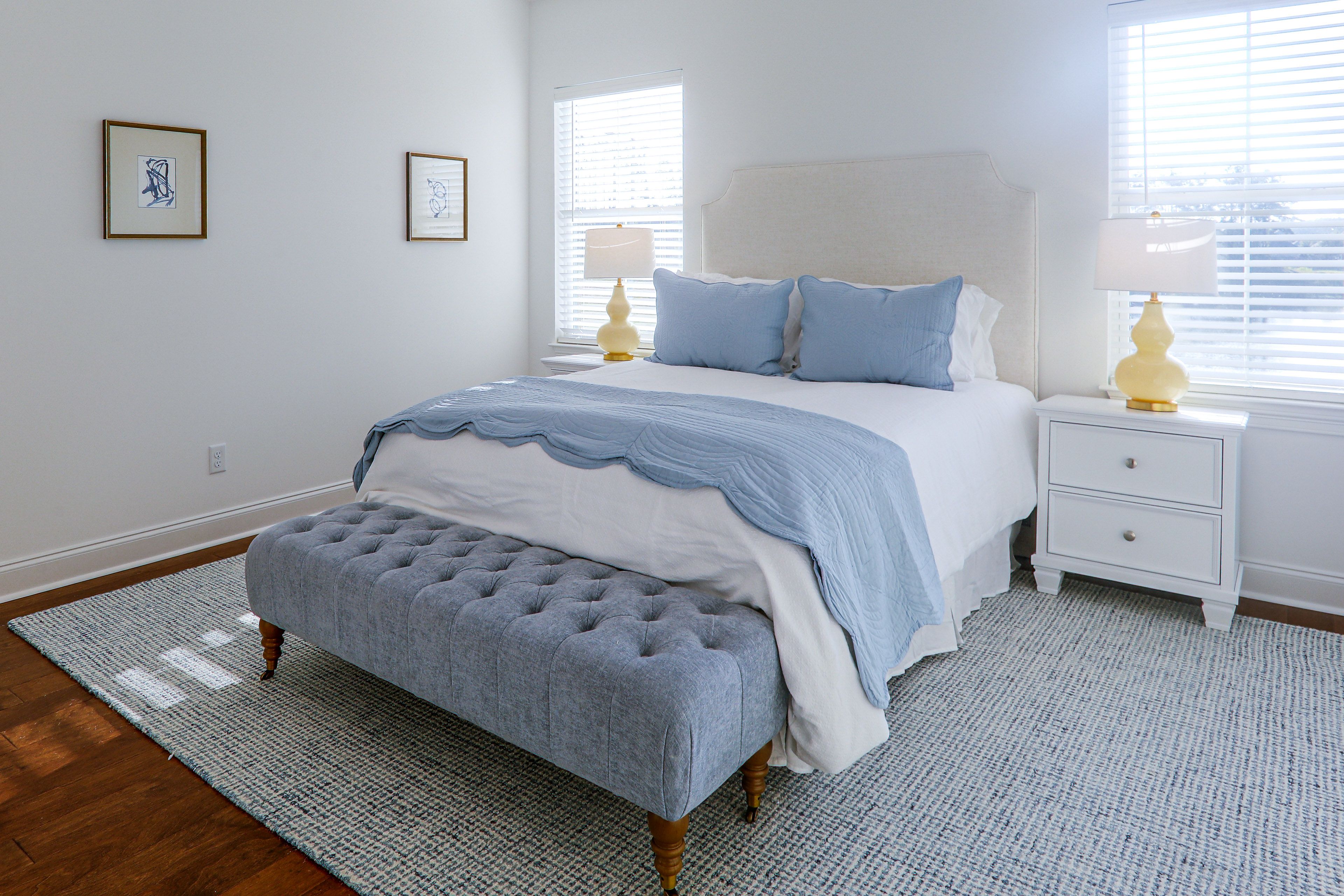Bedroom 1 | Queen Bed