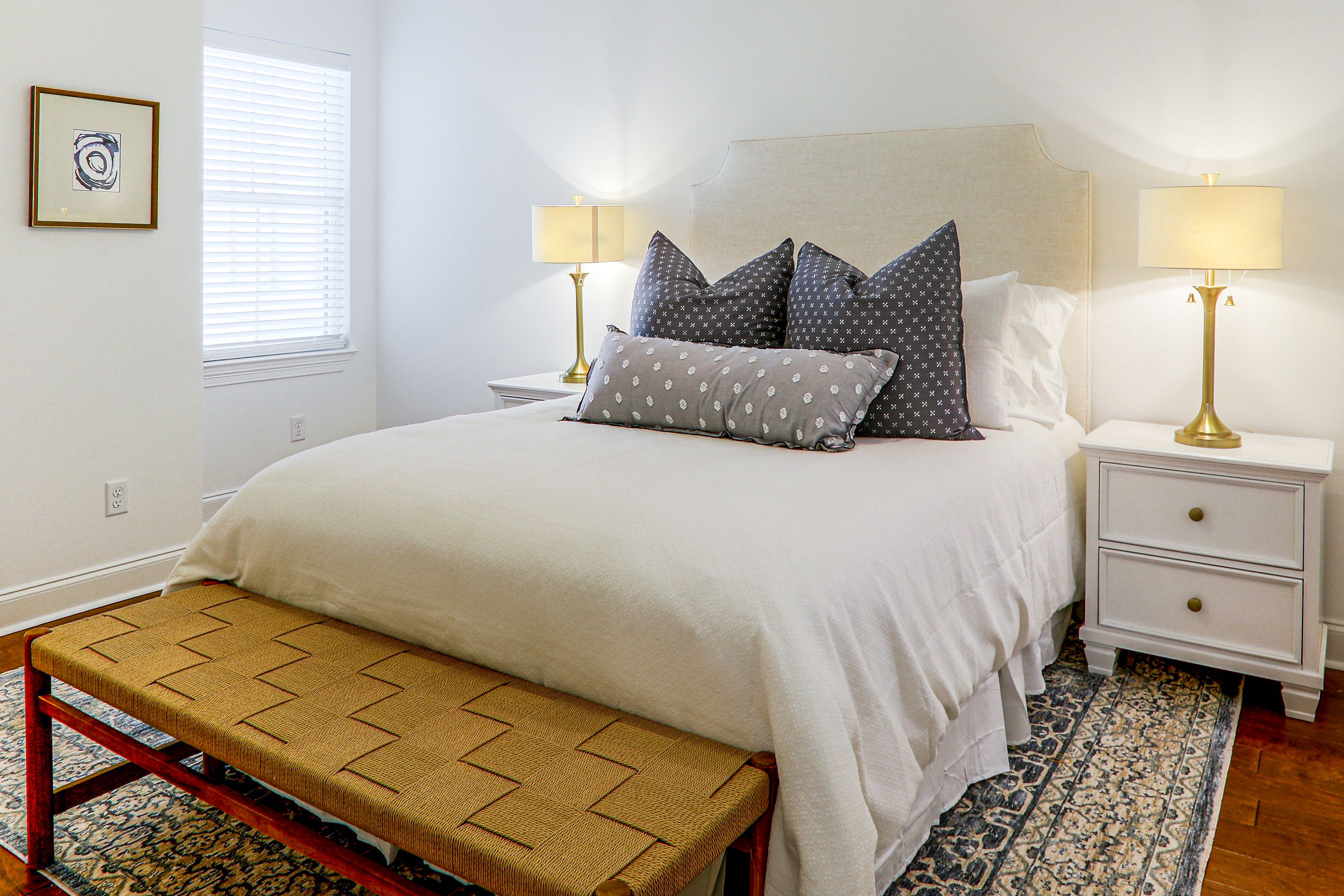 Bedroom 2 | Queen Bed