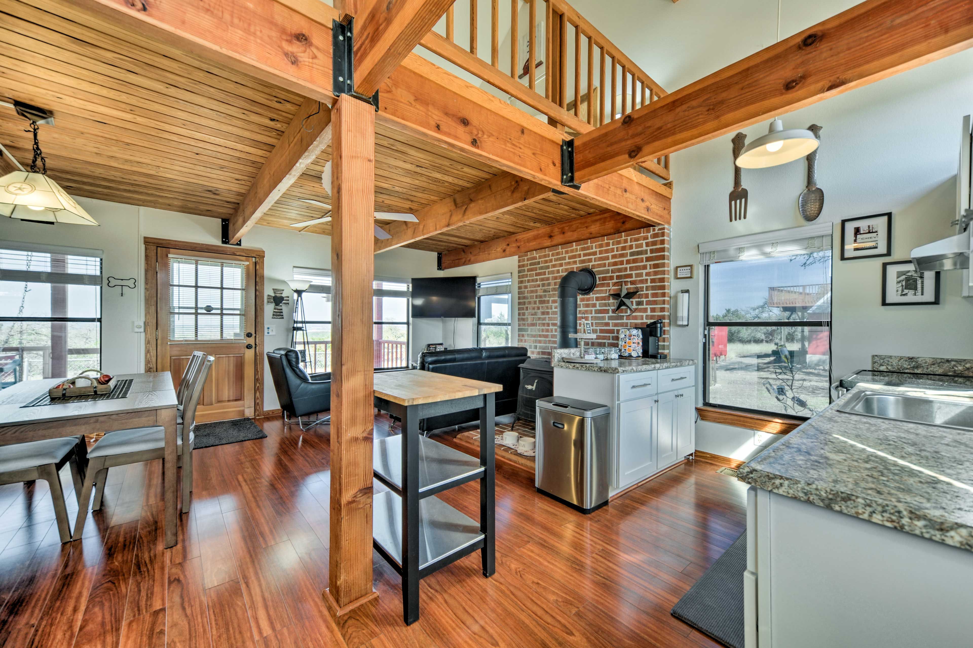 KNJ Getaway (Cabin) | Kitchen | 1st Floor