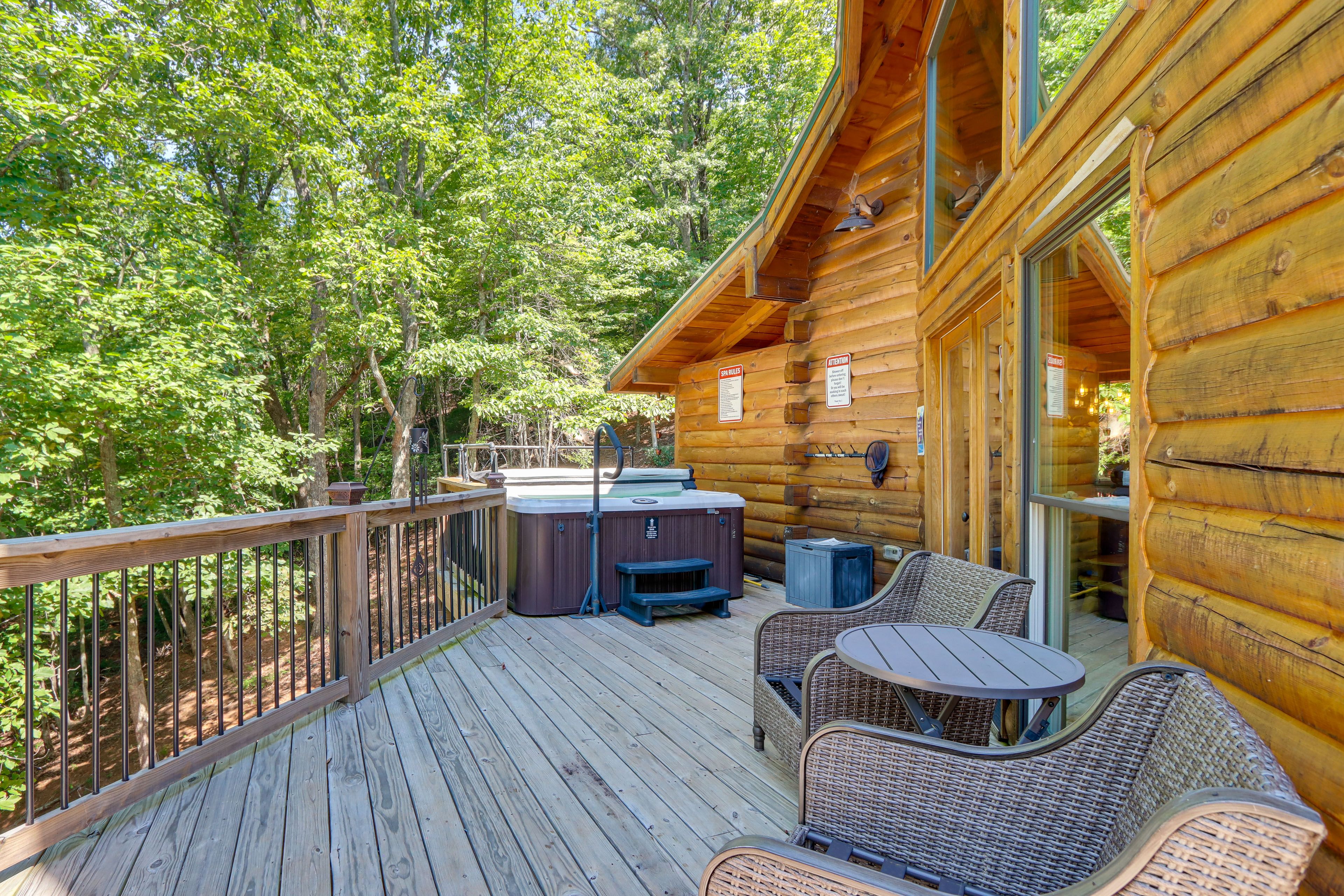 Wraparound Deck