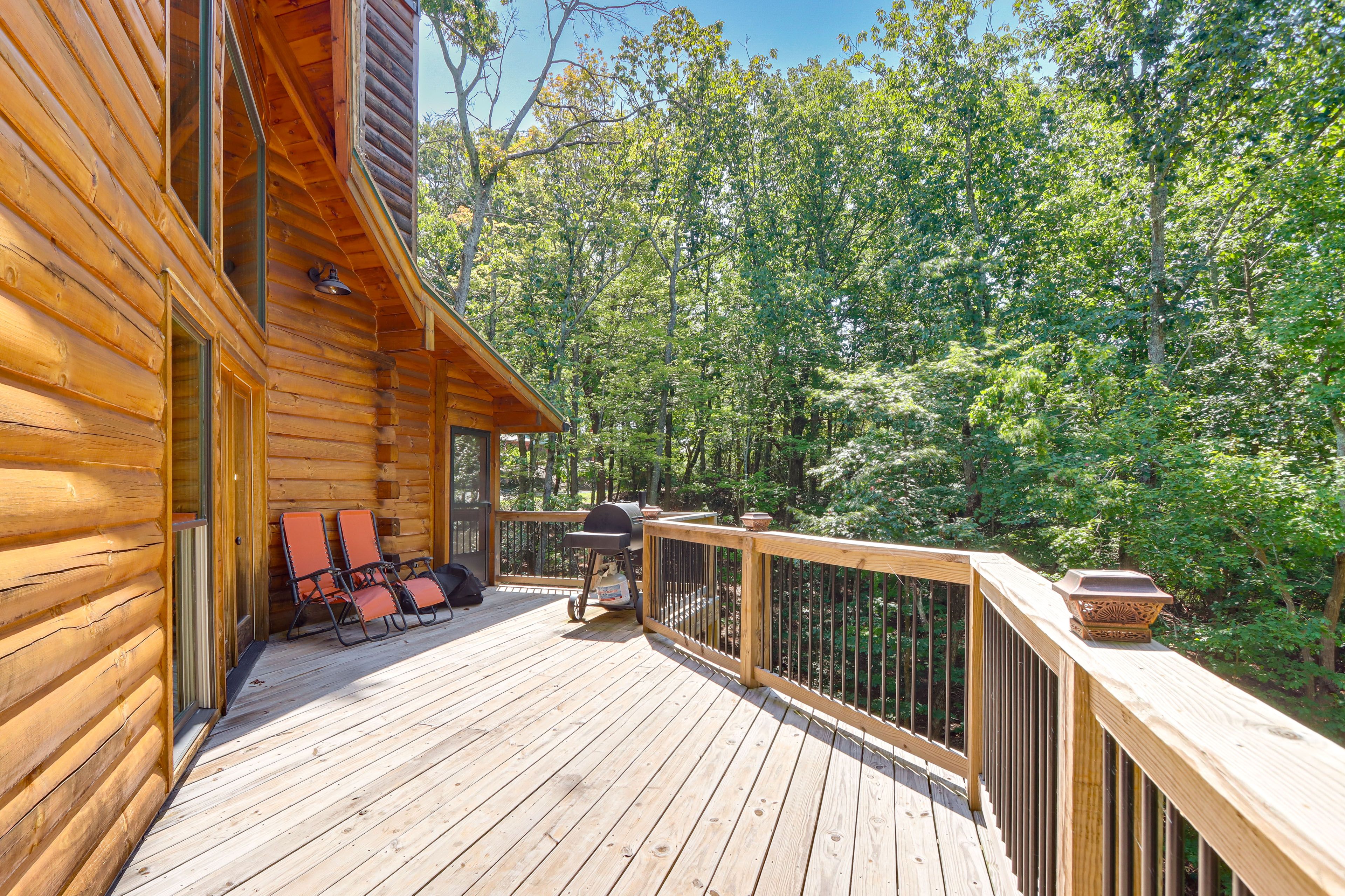 Wraparound Deck