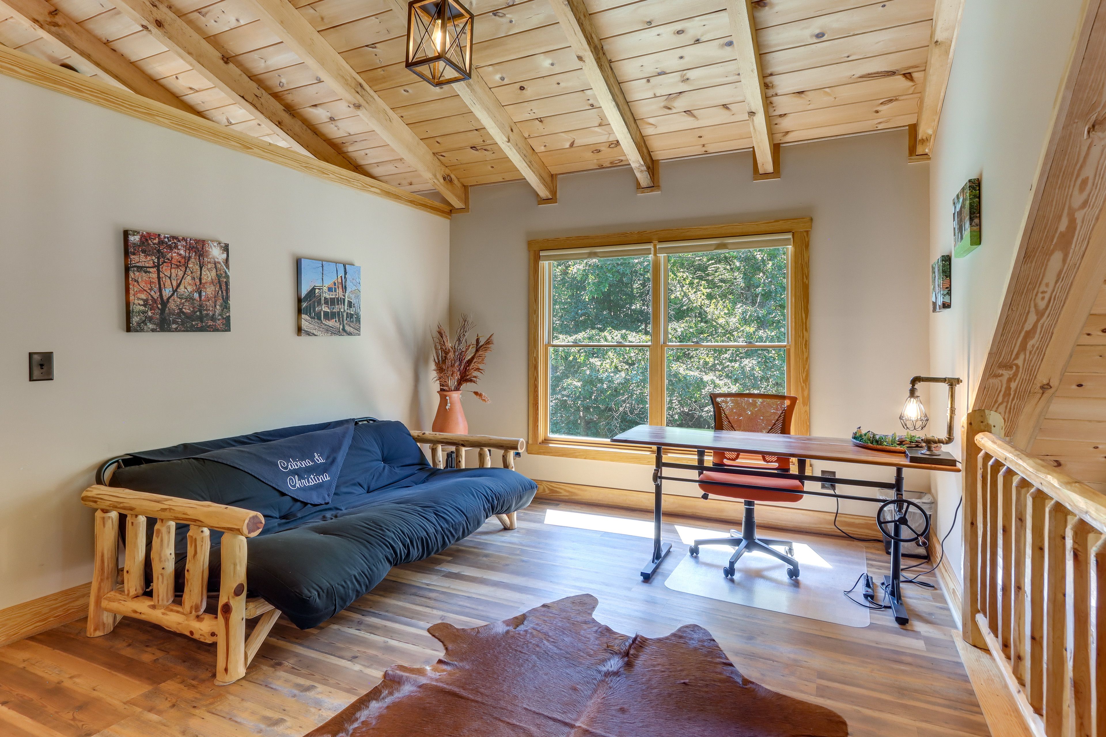 Loft | Futon | 2nd Floor