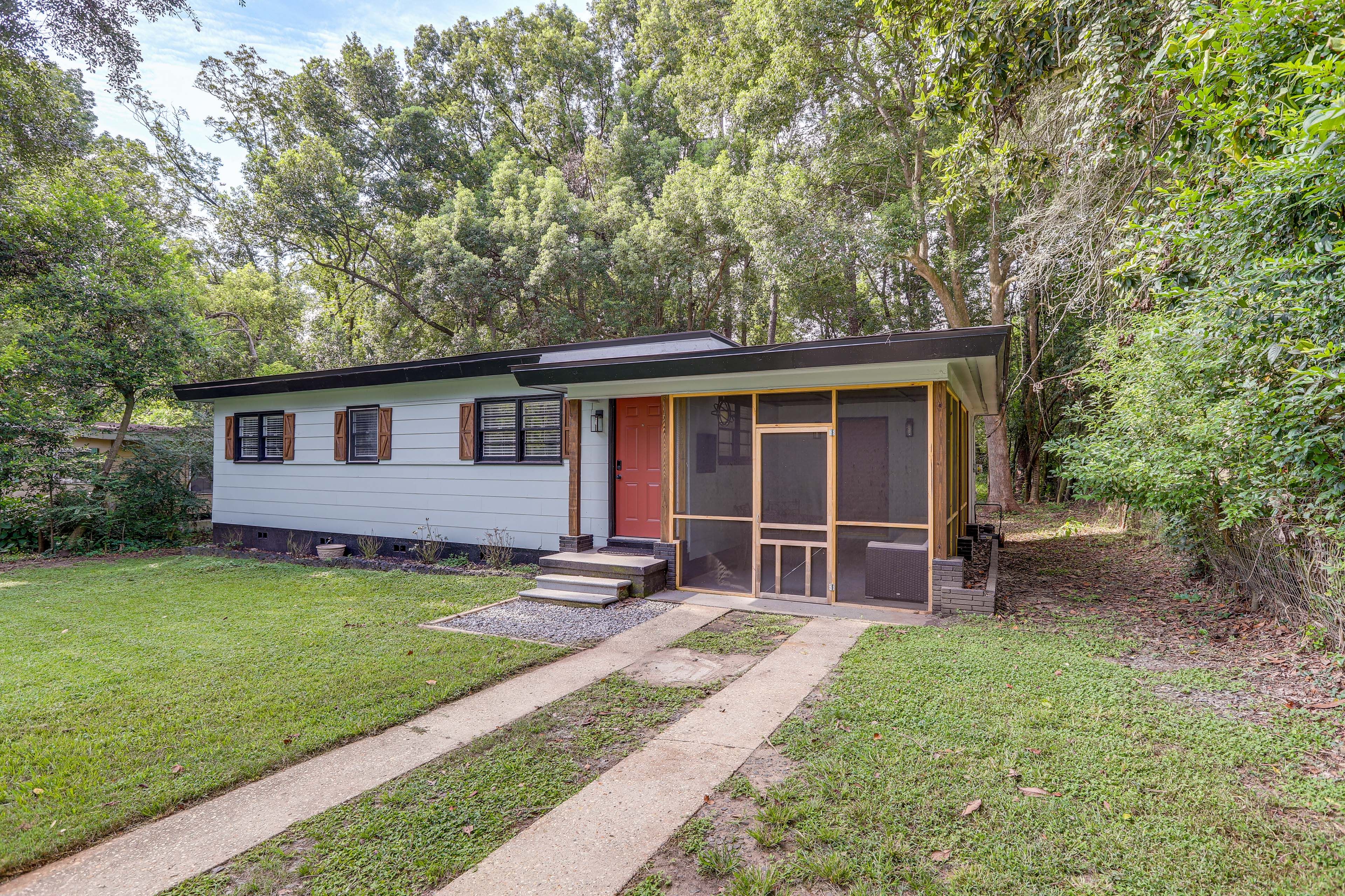 Tallahassee Vacation Rental | 3BR | 2BA | 912 Sq Ft
