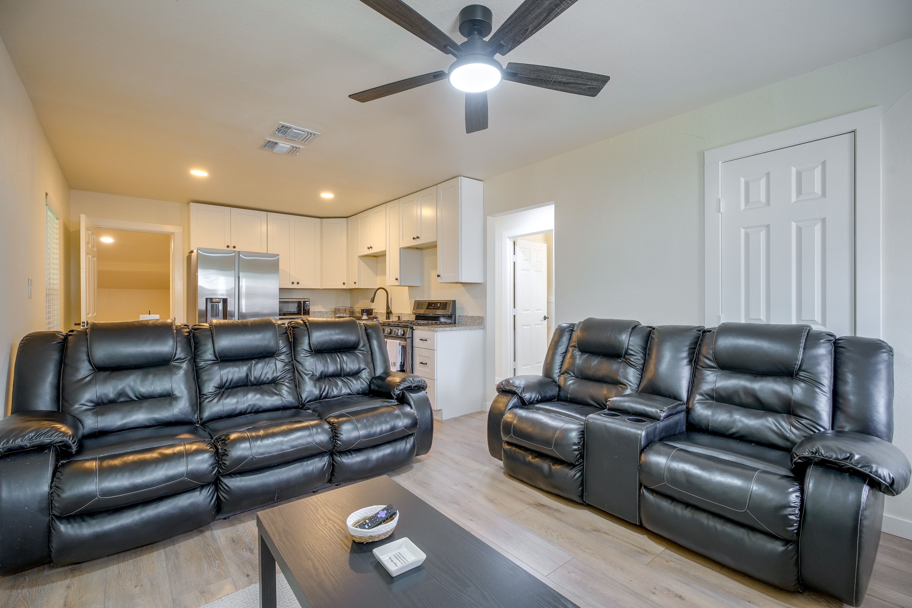 San Antonio Vacation Rental | 3BR | 2BA | 1,544 Sq Ft