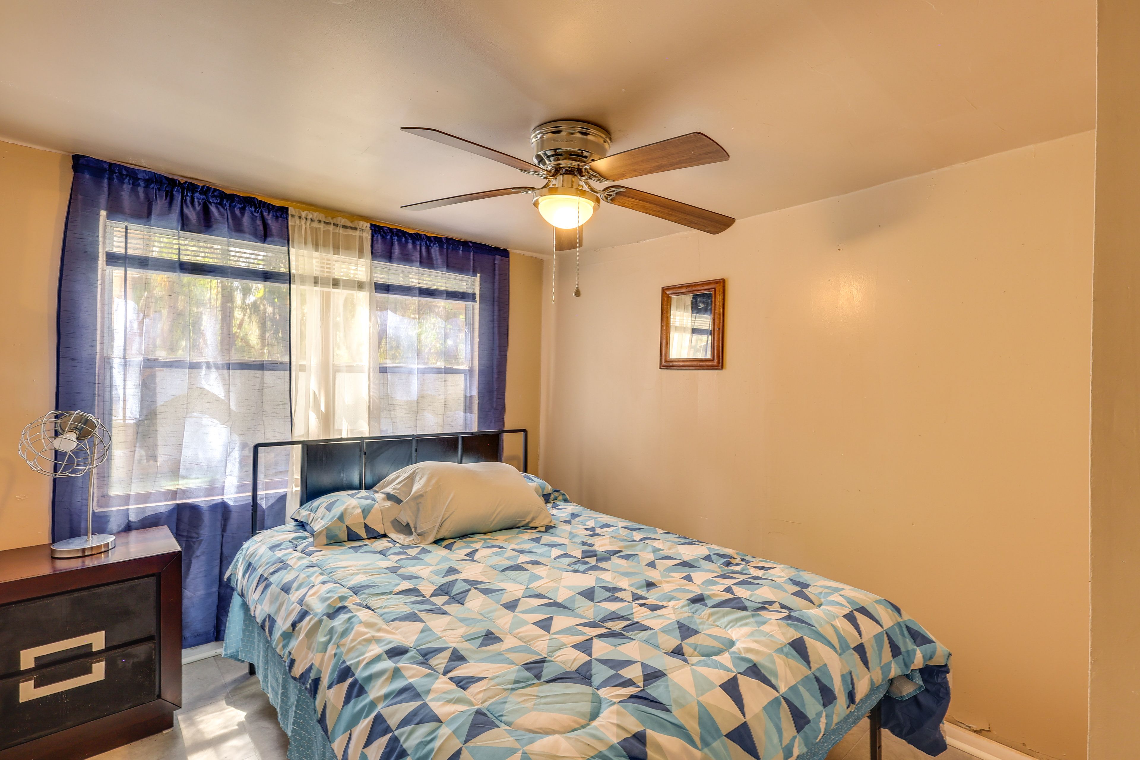 Apartment | Bedroom 4 | Queen Bed
