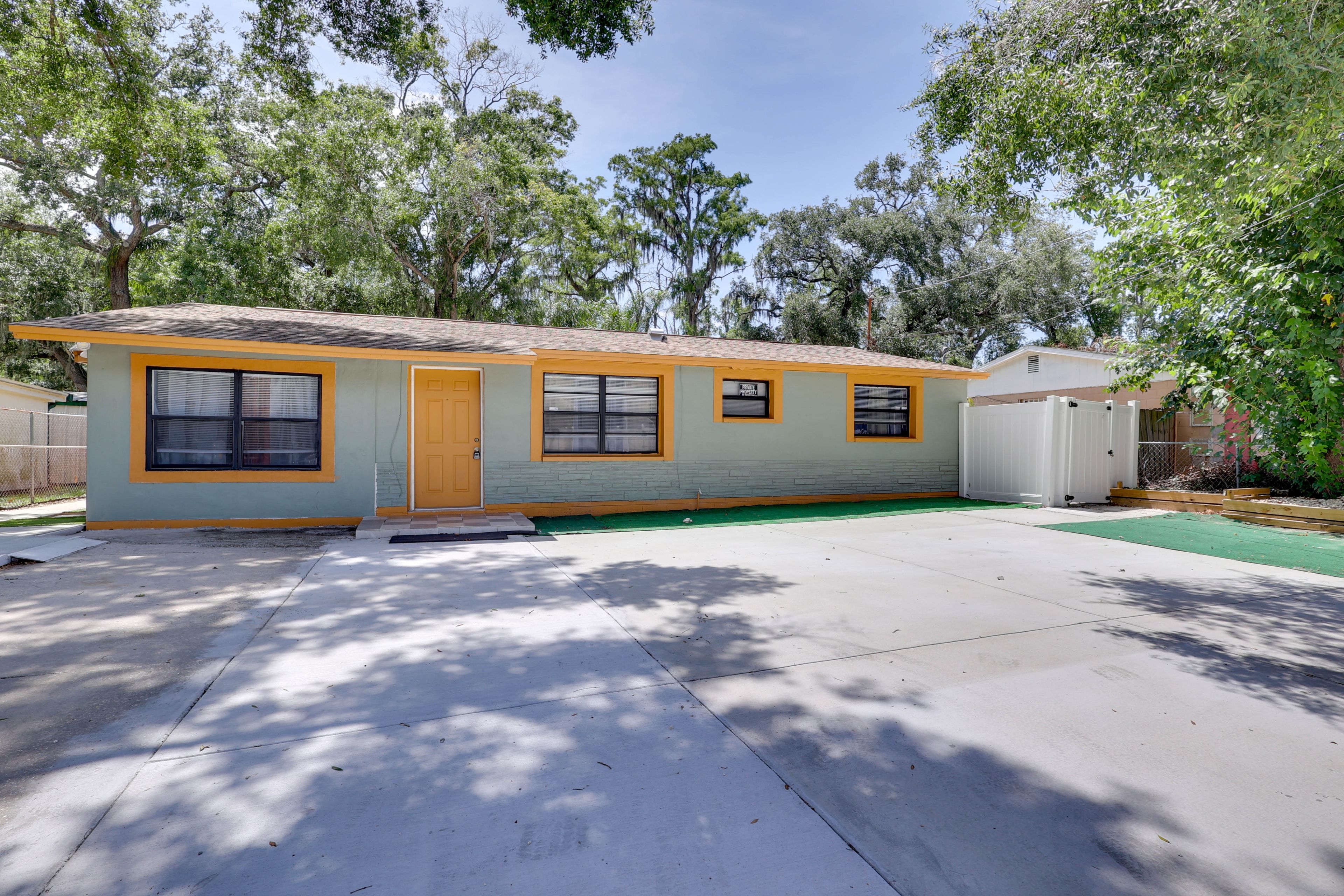 Tampa Vacation Rental | 5BR | 4BA | 2,550 Sq Ft | 3 Units