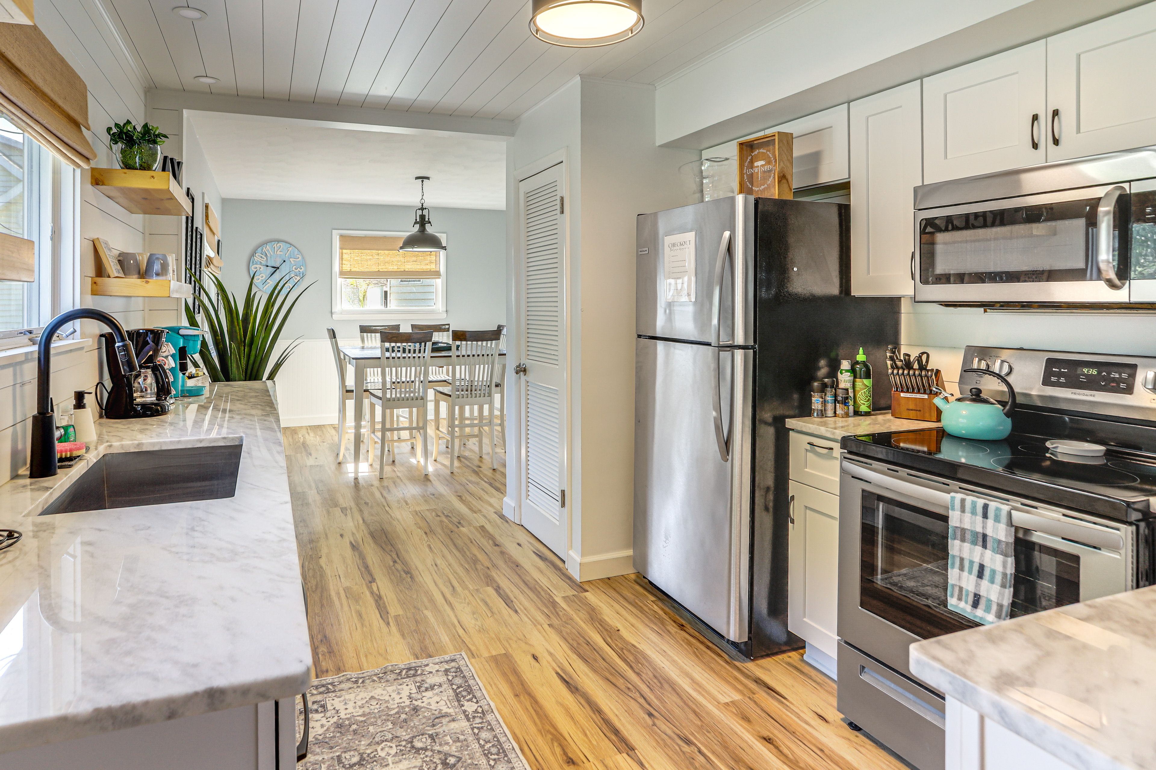 Kitchen | 1st Floor
