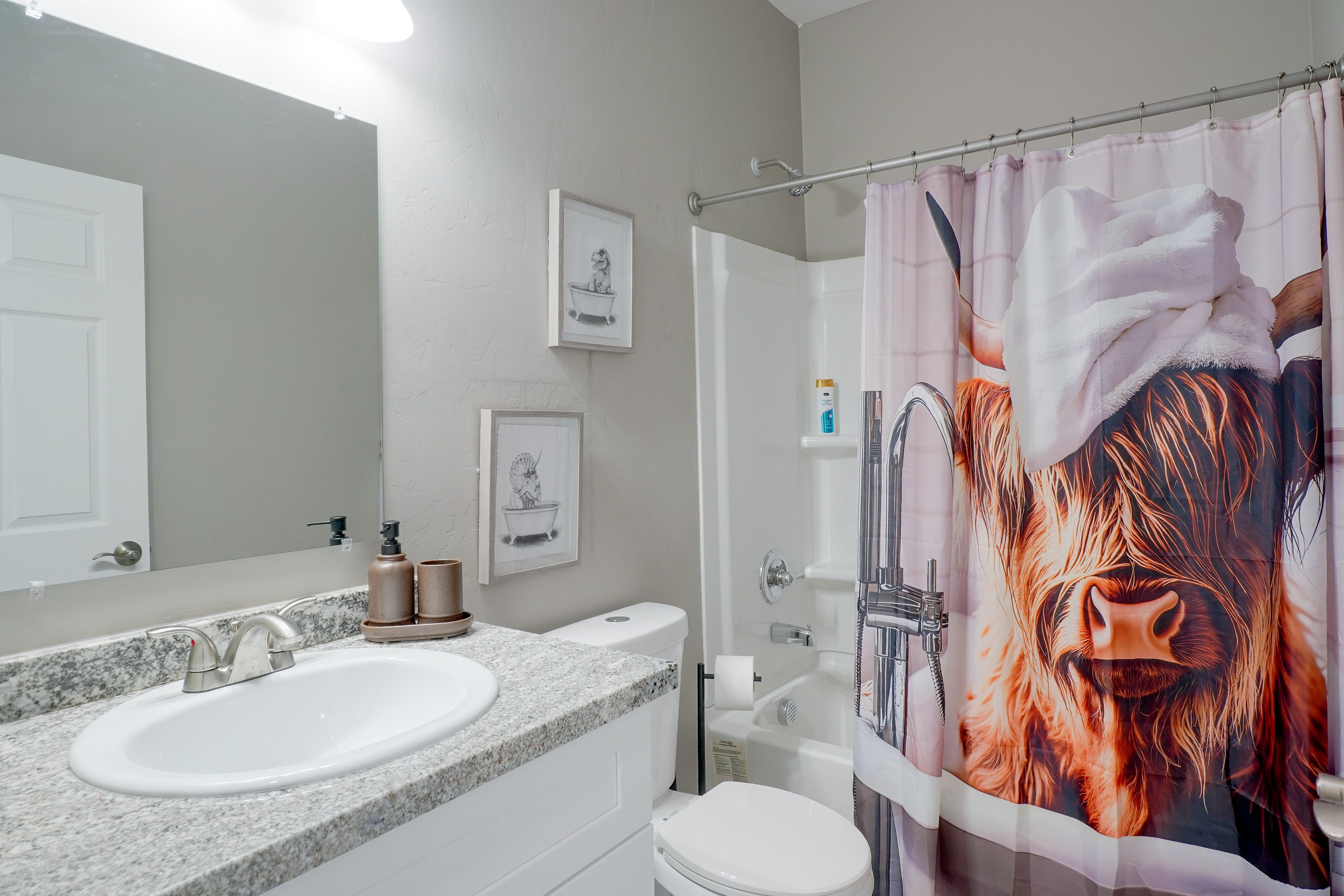 Full Bathroom