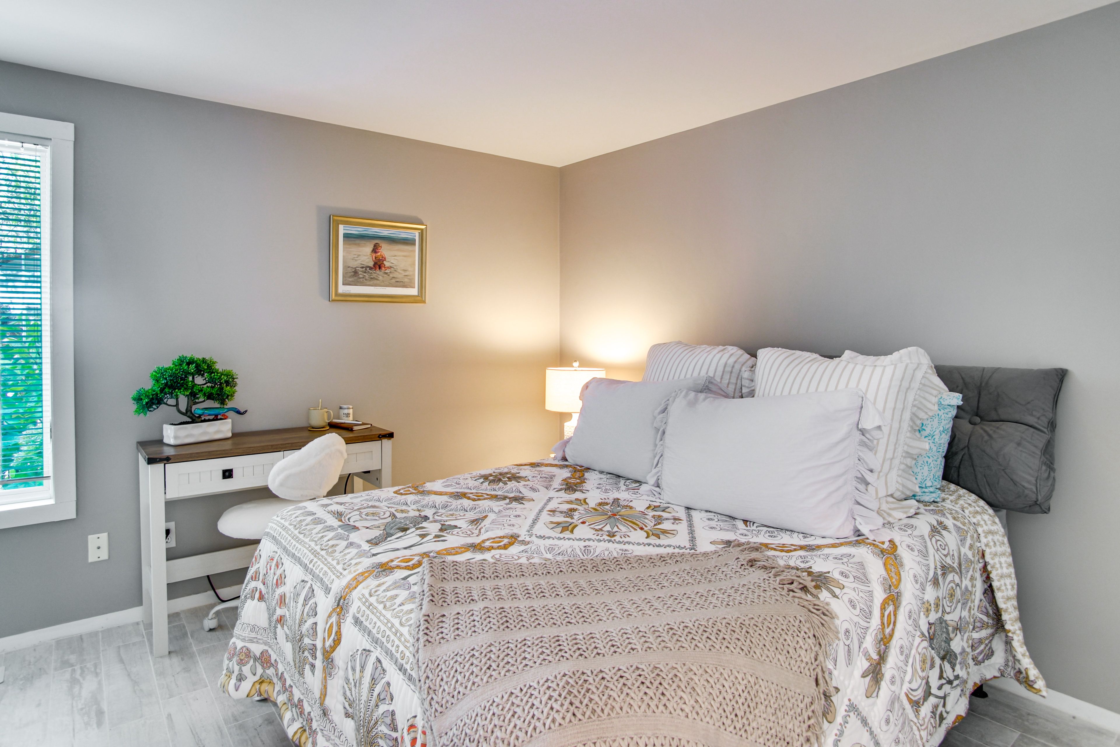 Bedroom 1 | Queen Bed | 2nd Floor