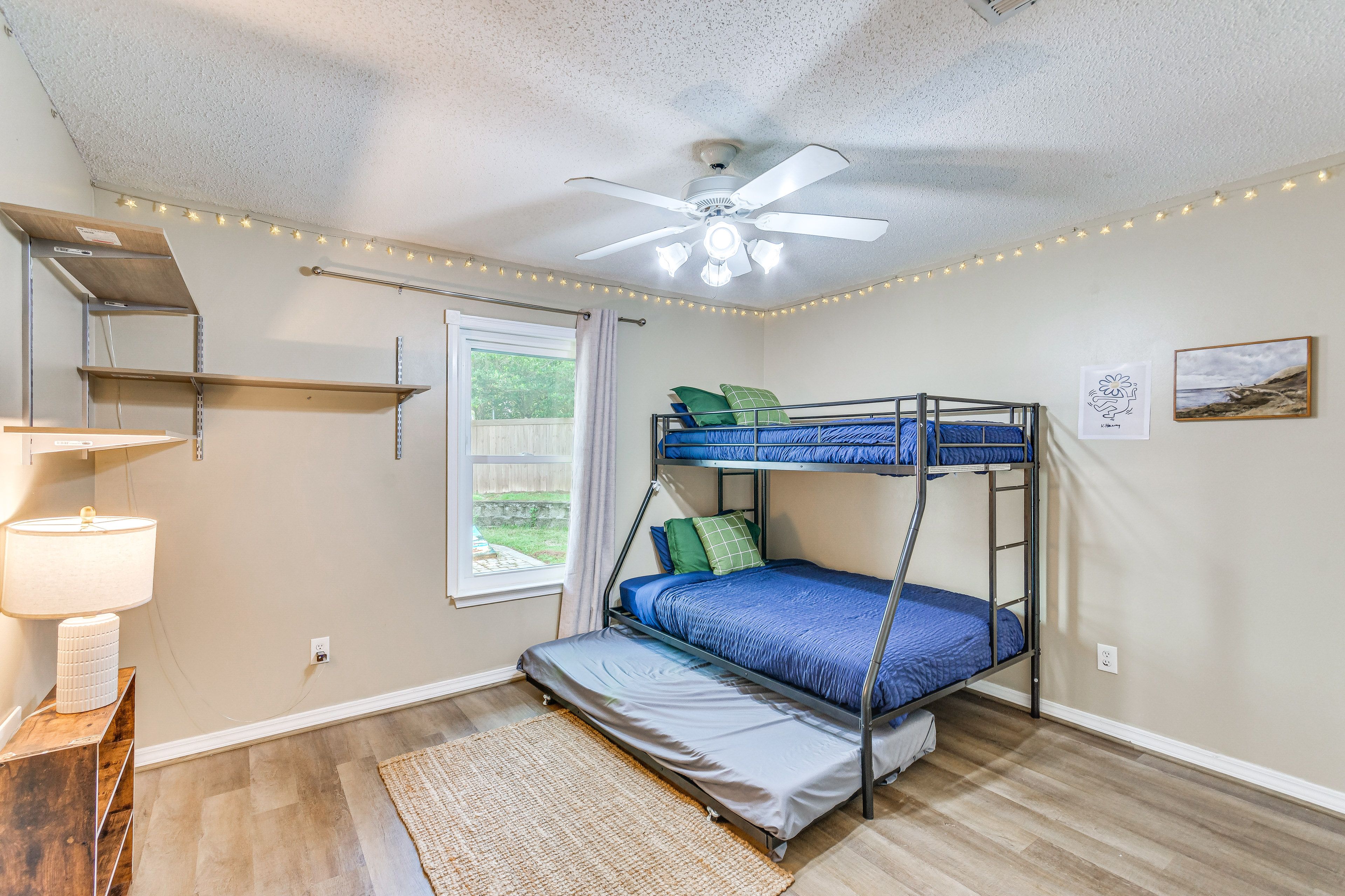 Bedroom 3 | Twin/Full Bunk Bed w/ Twin Trundle