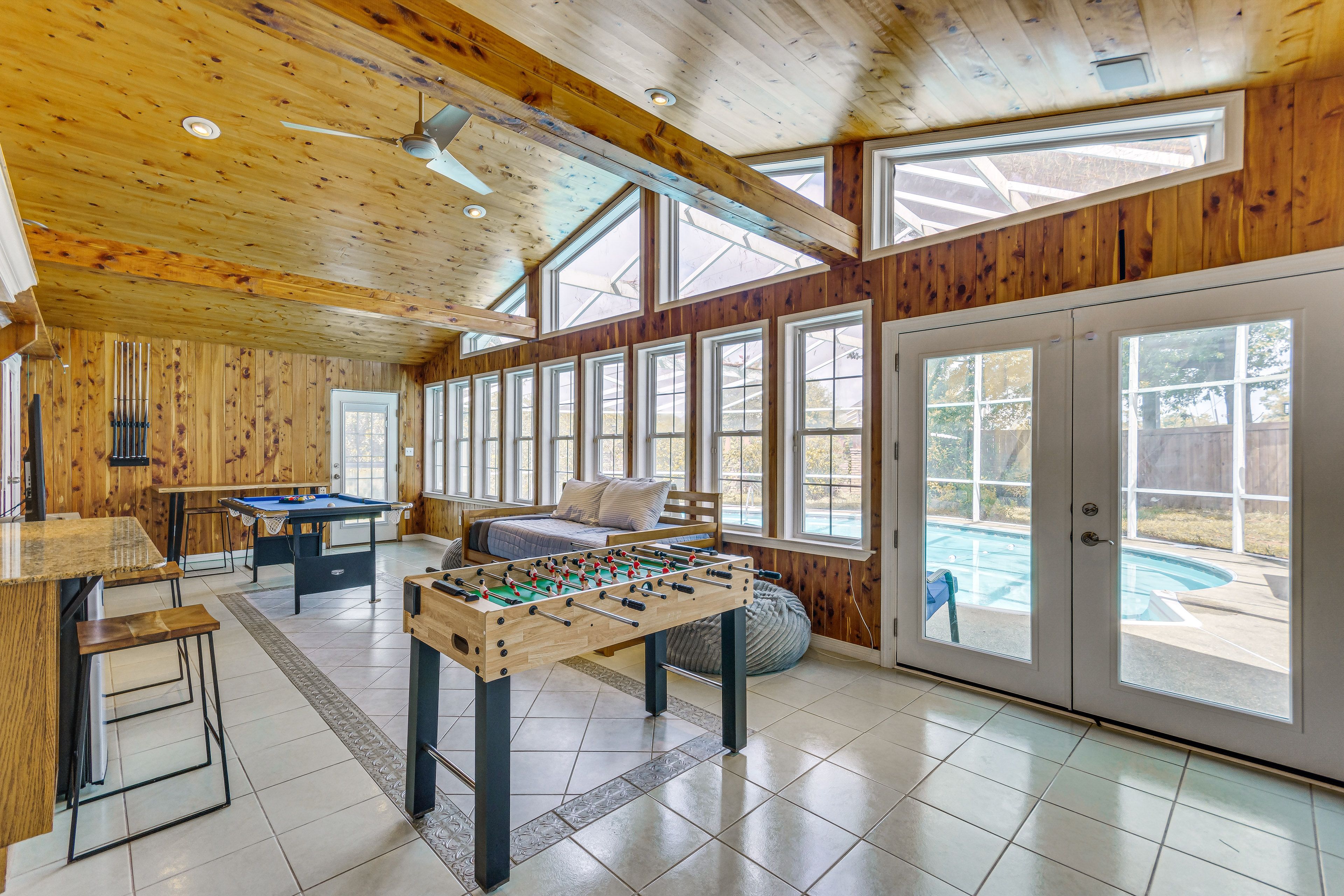 Game Room | Pool Table | Foosball Table | Smart TV