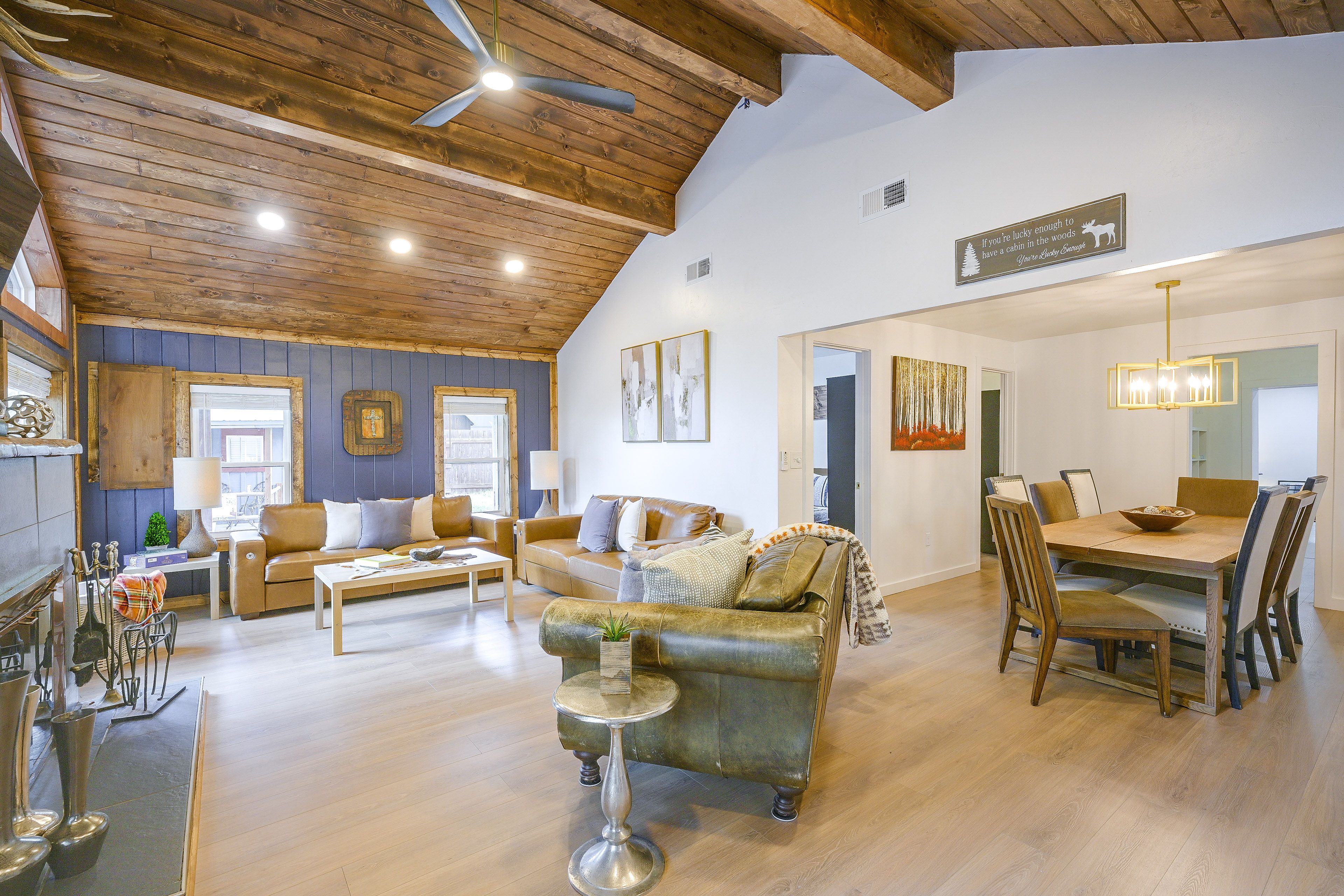 Interior | Open Floor Plan | Free WiFi