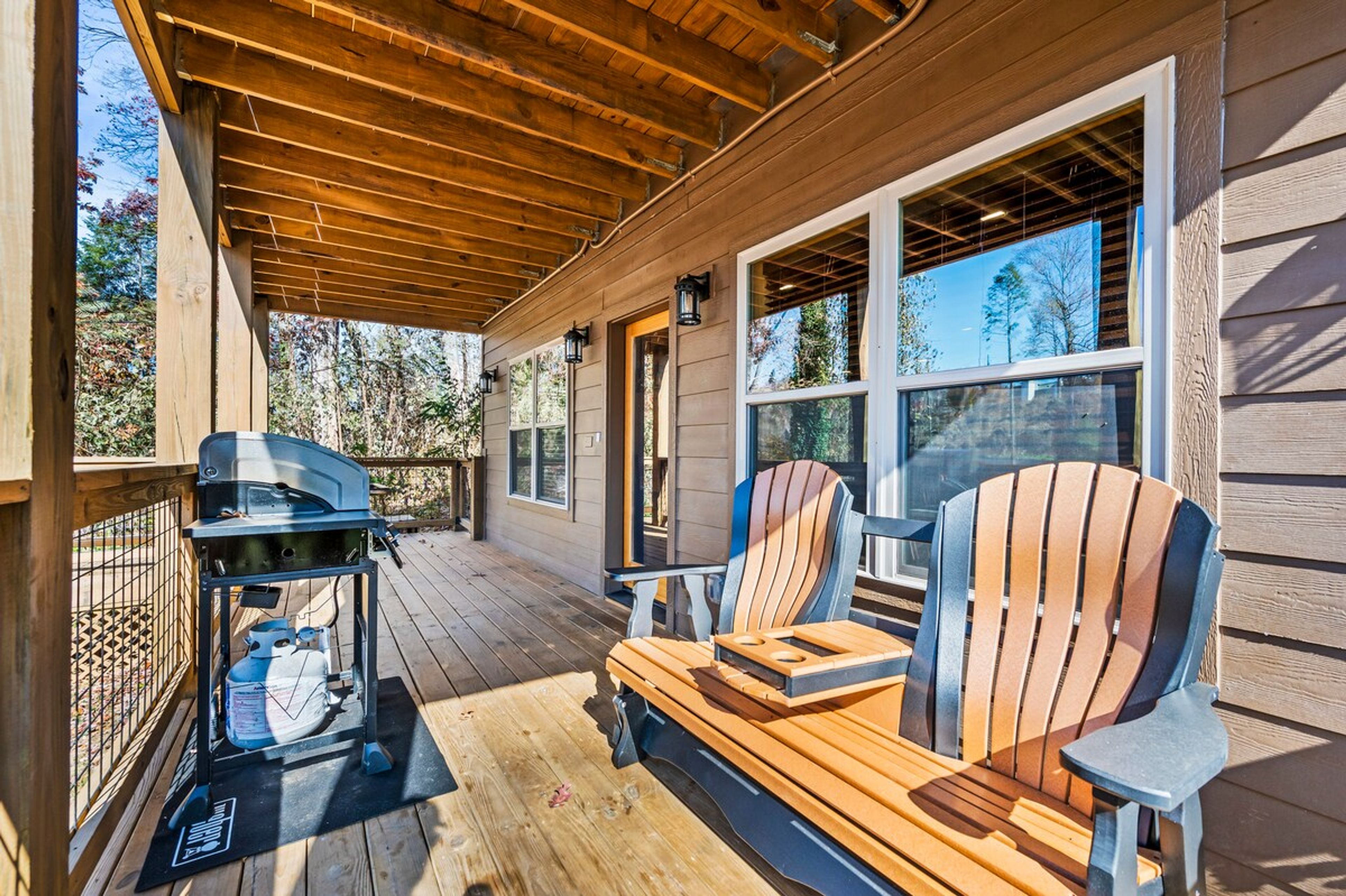 Covered Deck | Gas Grill