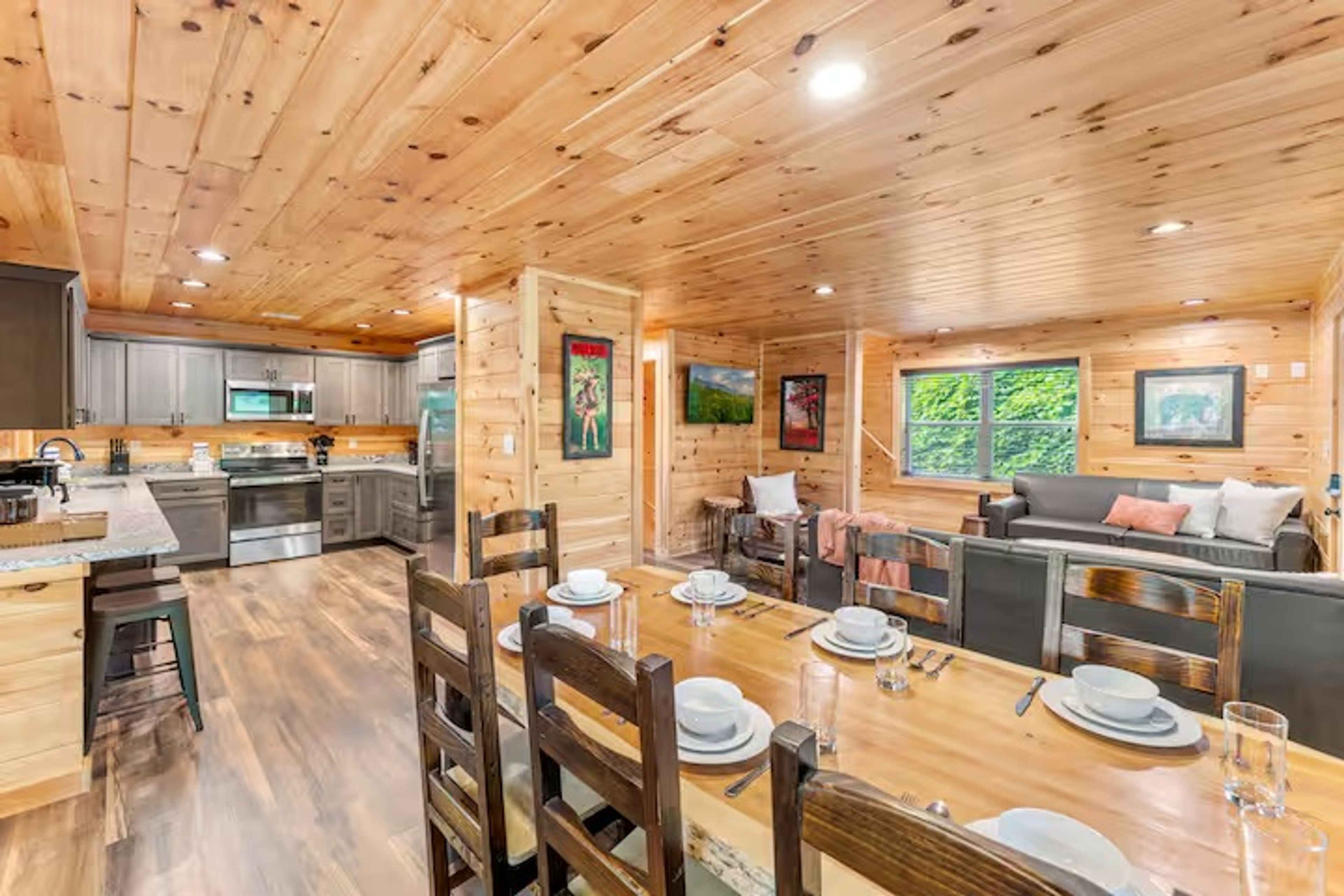 Open-Concept Living/Dining