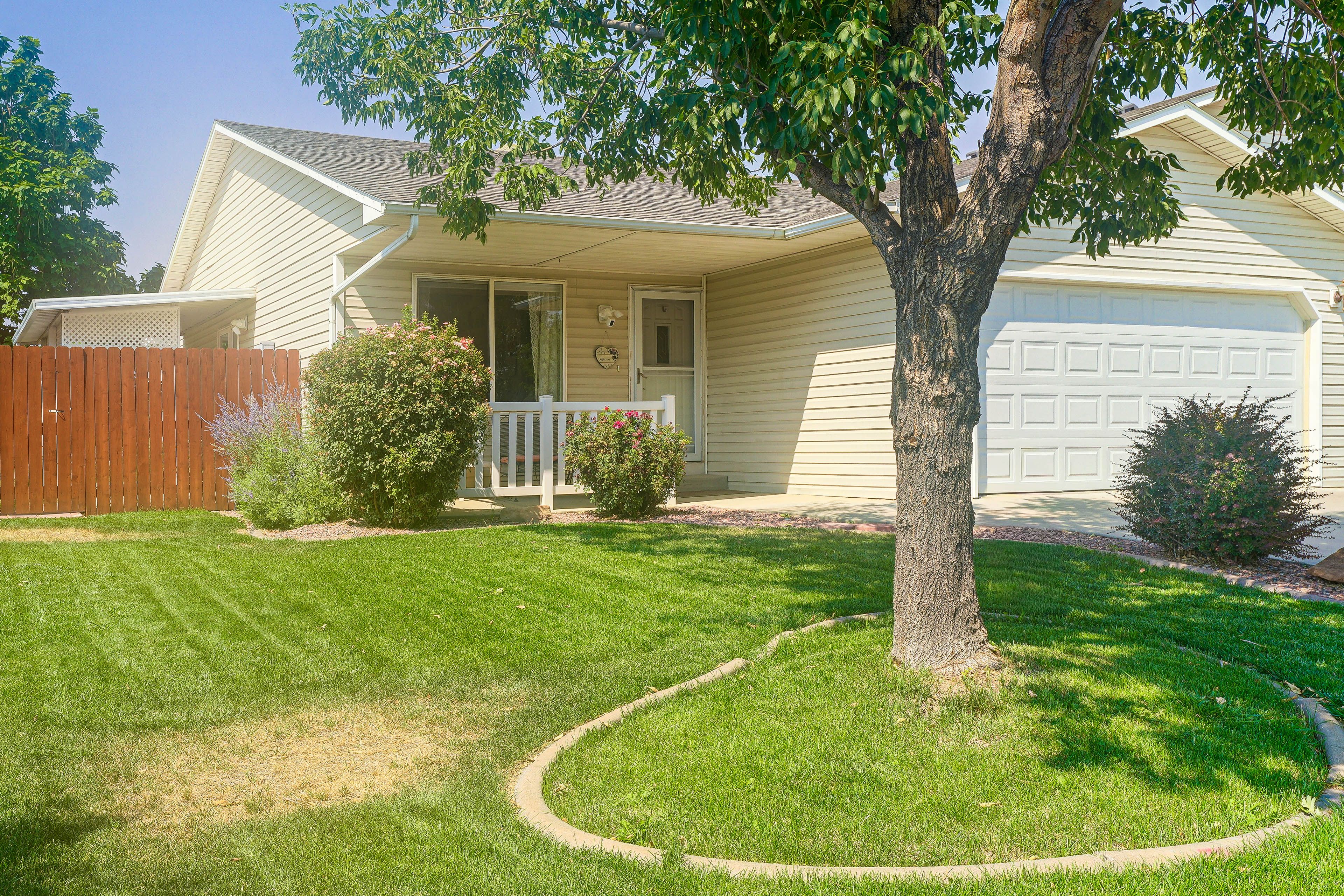 Front Exterior | Single-Story Townhome