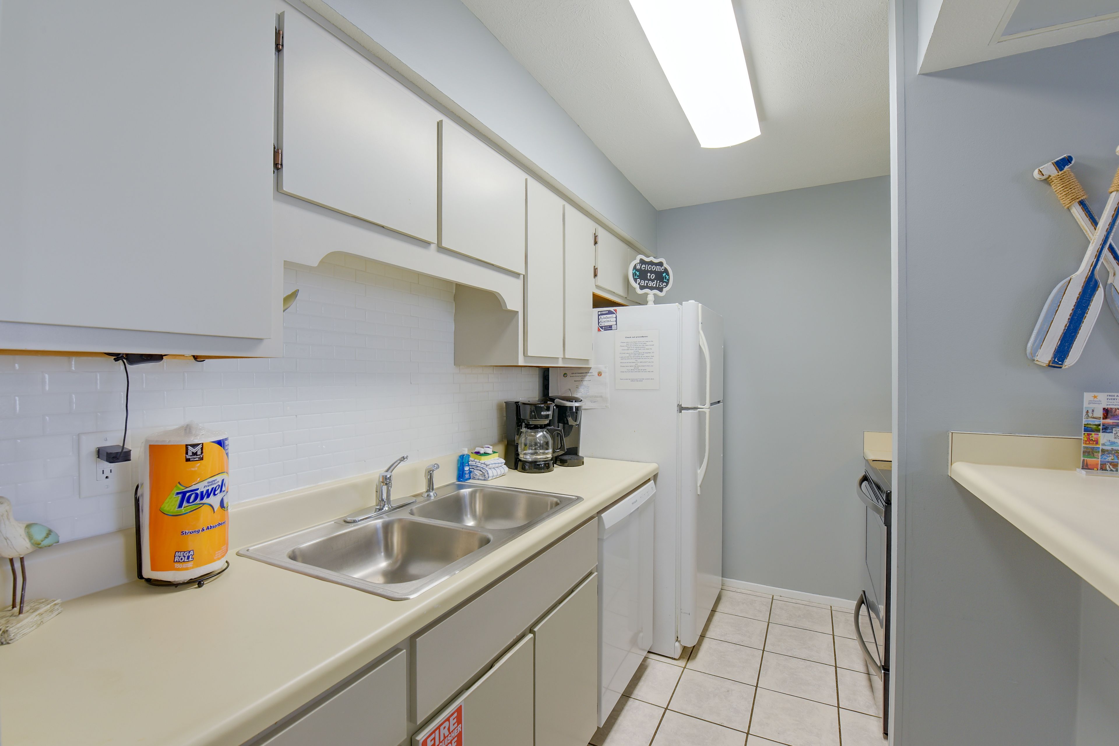 Kitchen | Stove/Oven | Microwave