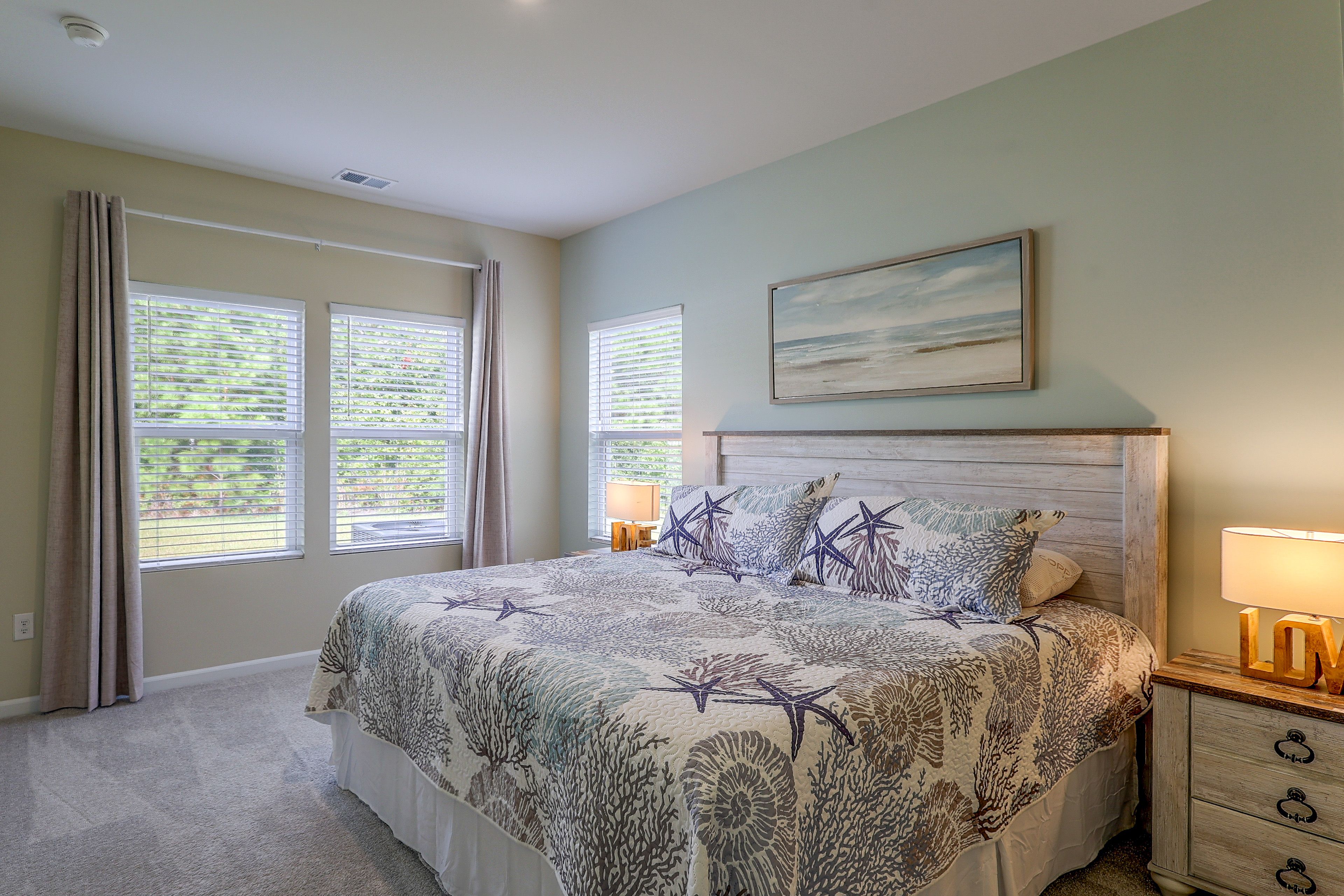 Bedroom 1 | King Bed | 1st Floor