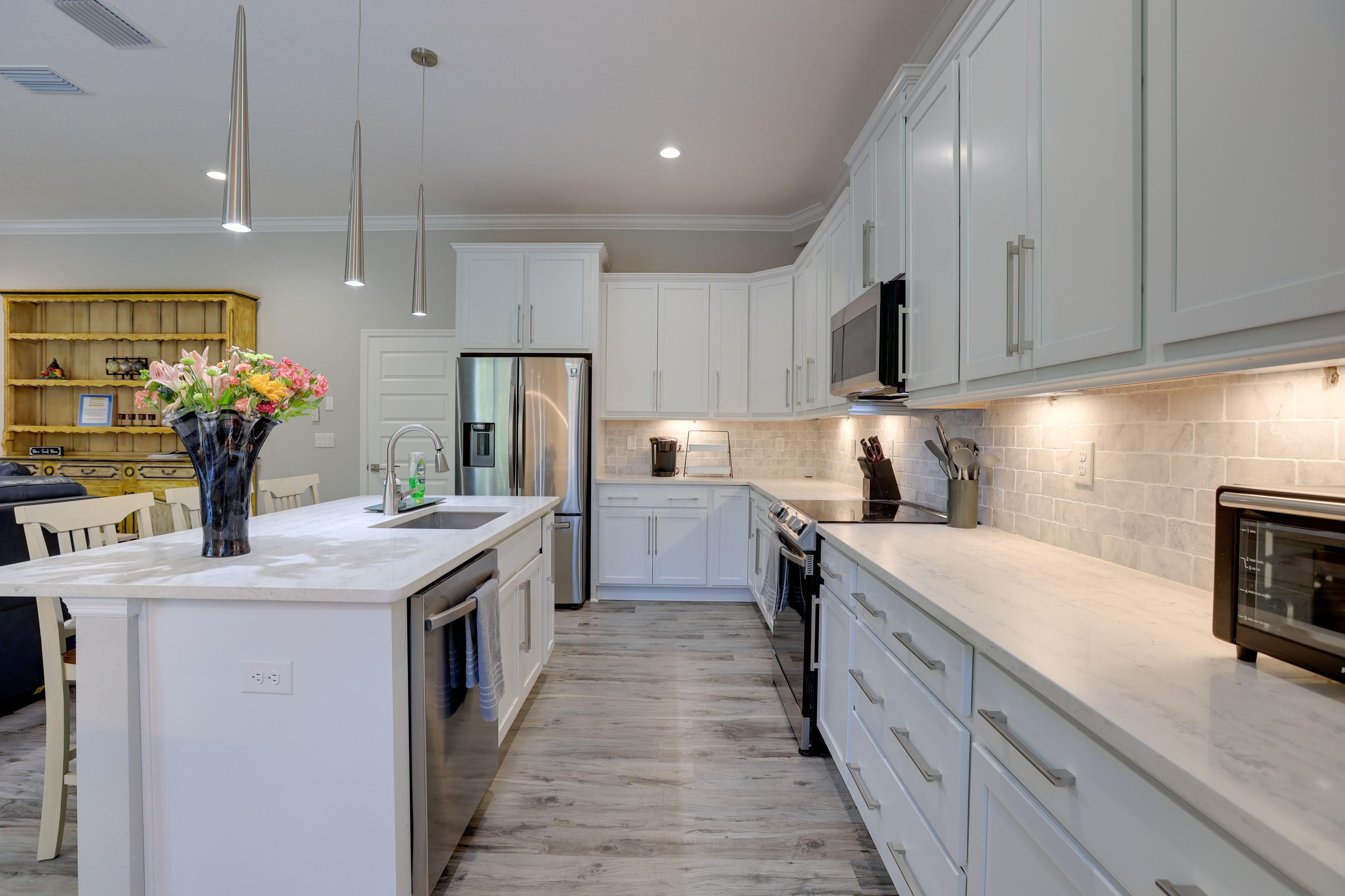 Unit 1 | Kitchen | 1st Floor | Keurig | Toaster Oven