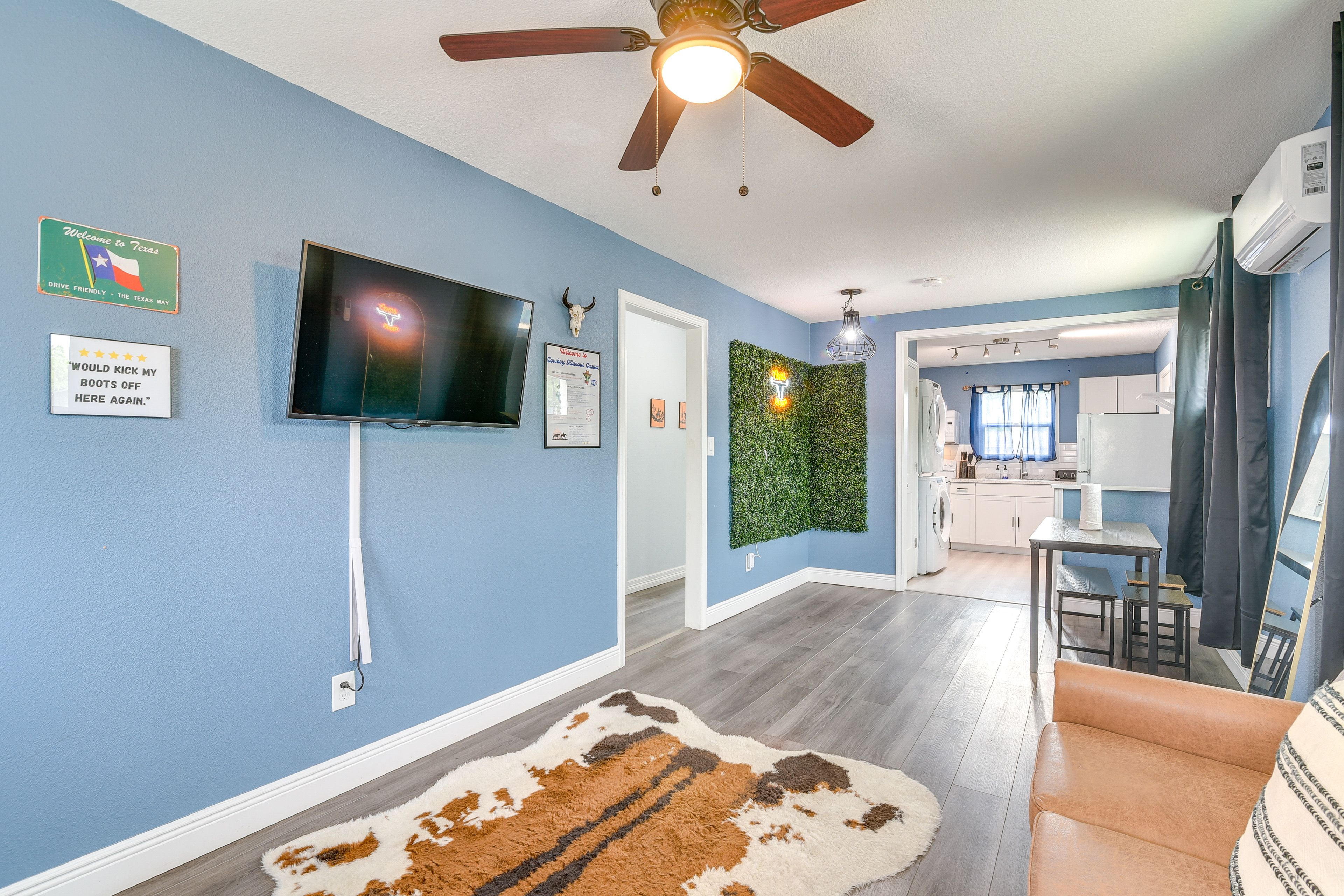 The Houston Haven | Living Room