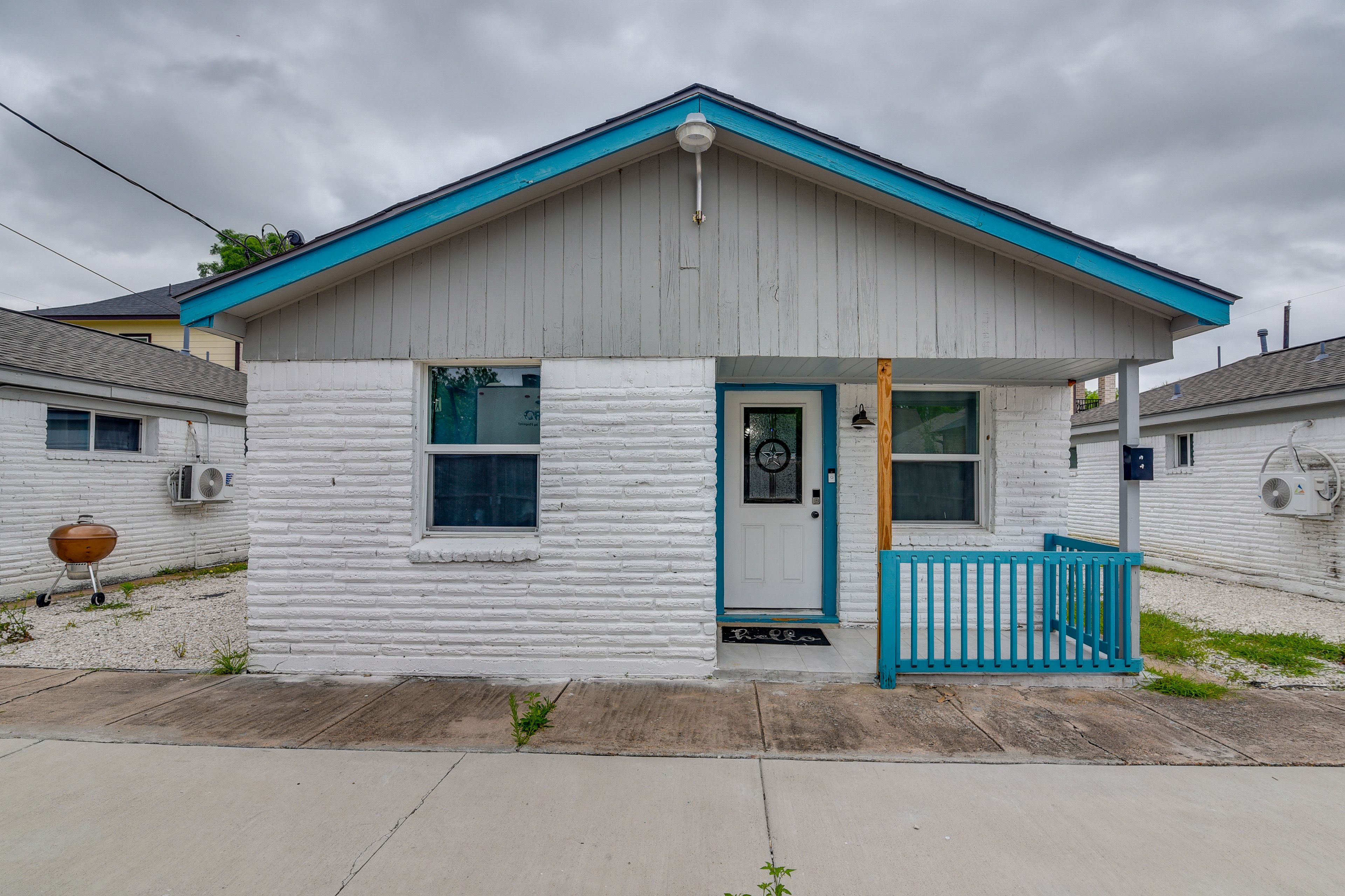 Houston Vacation Rental | 4BR | 2BA | 1,440 Sq Ft