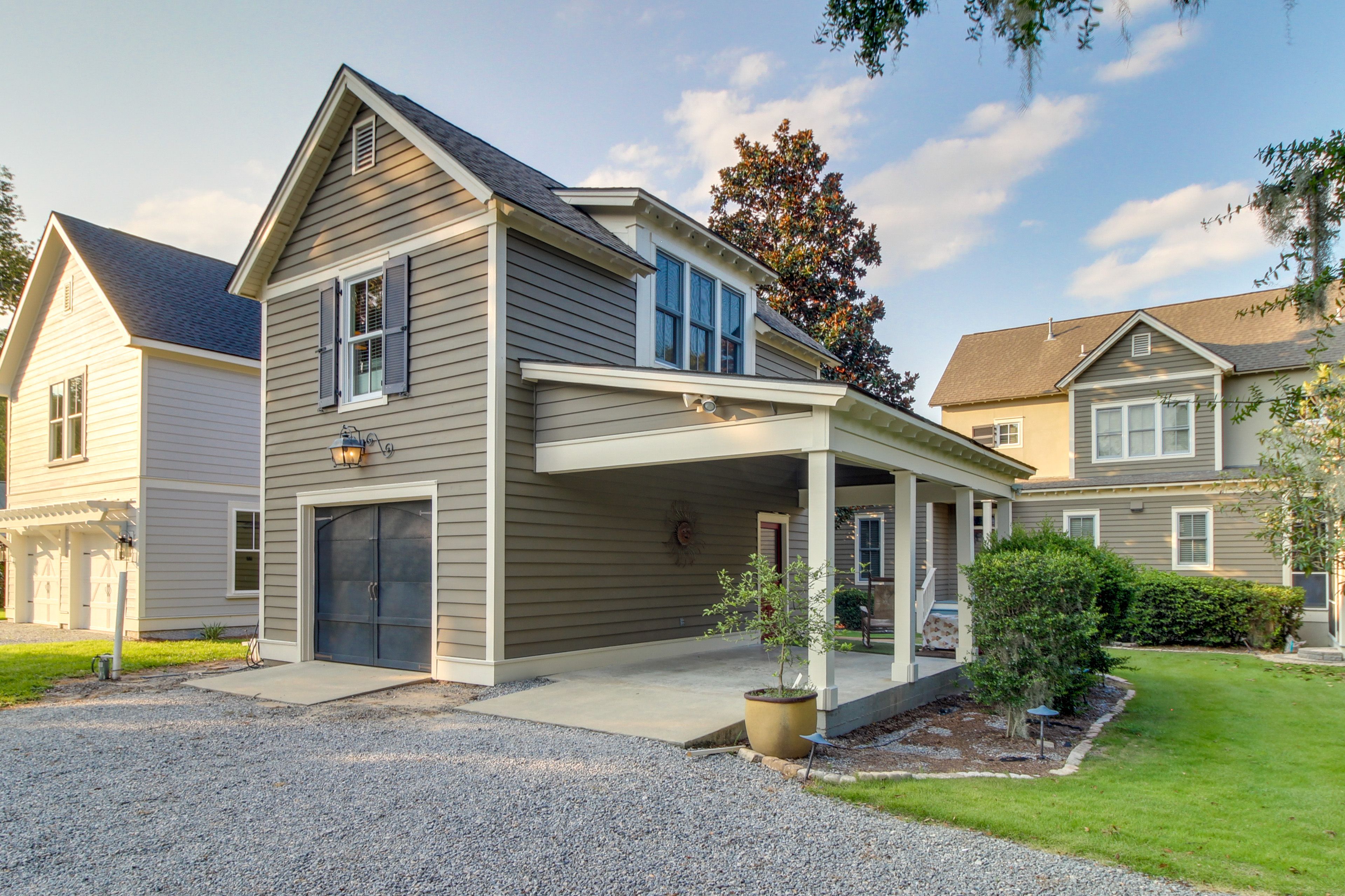 Carport Parking | 1 Vehicle