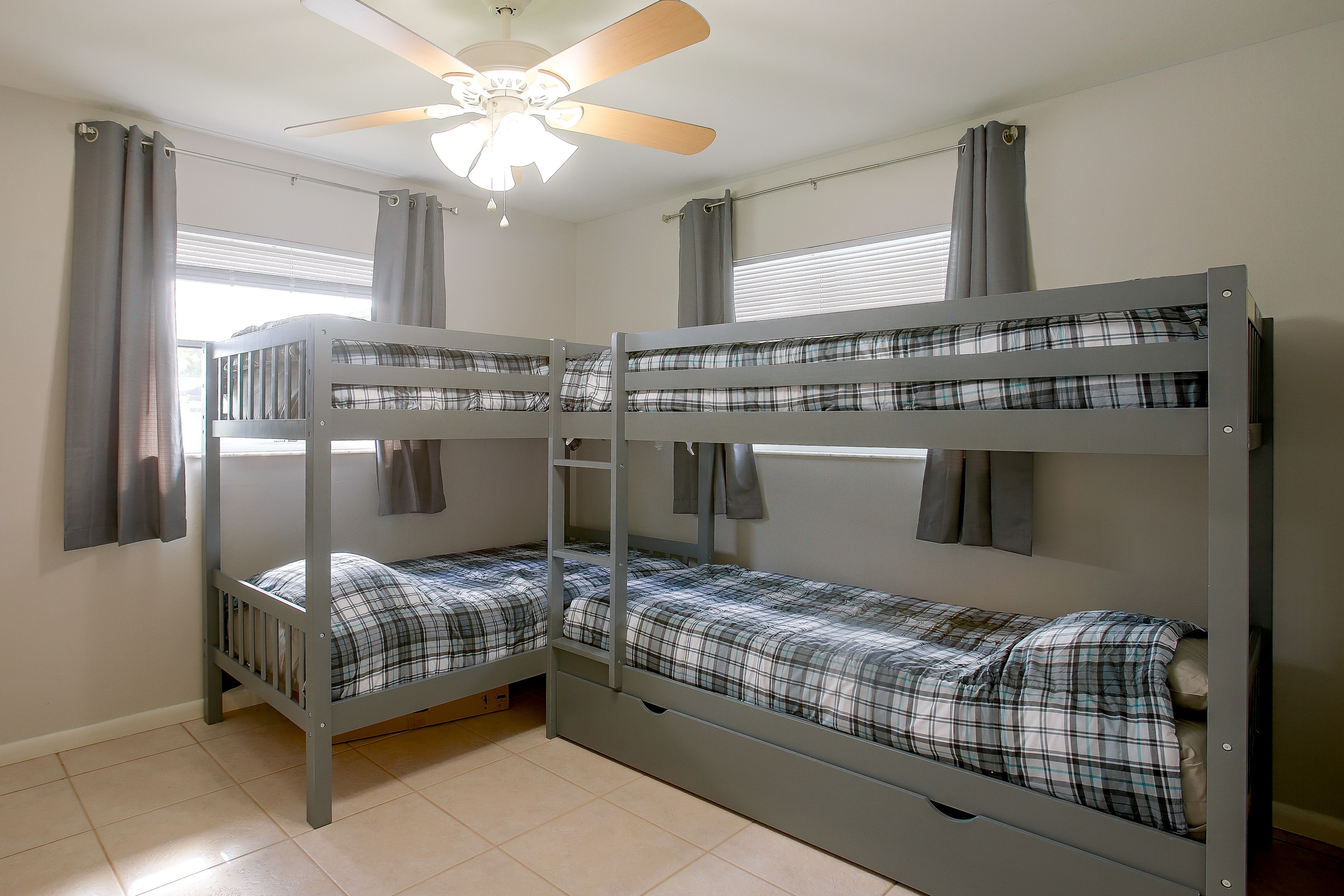 Bedroom 3 | 2 Twin Bunk Beds