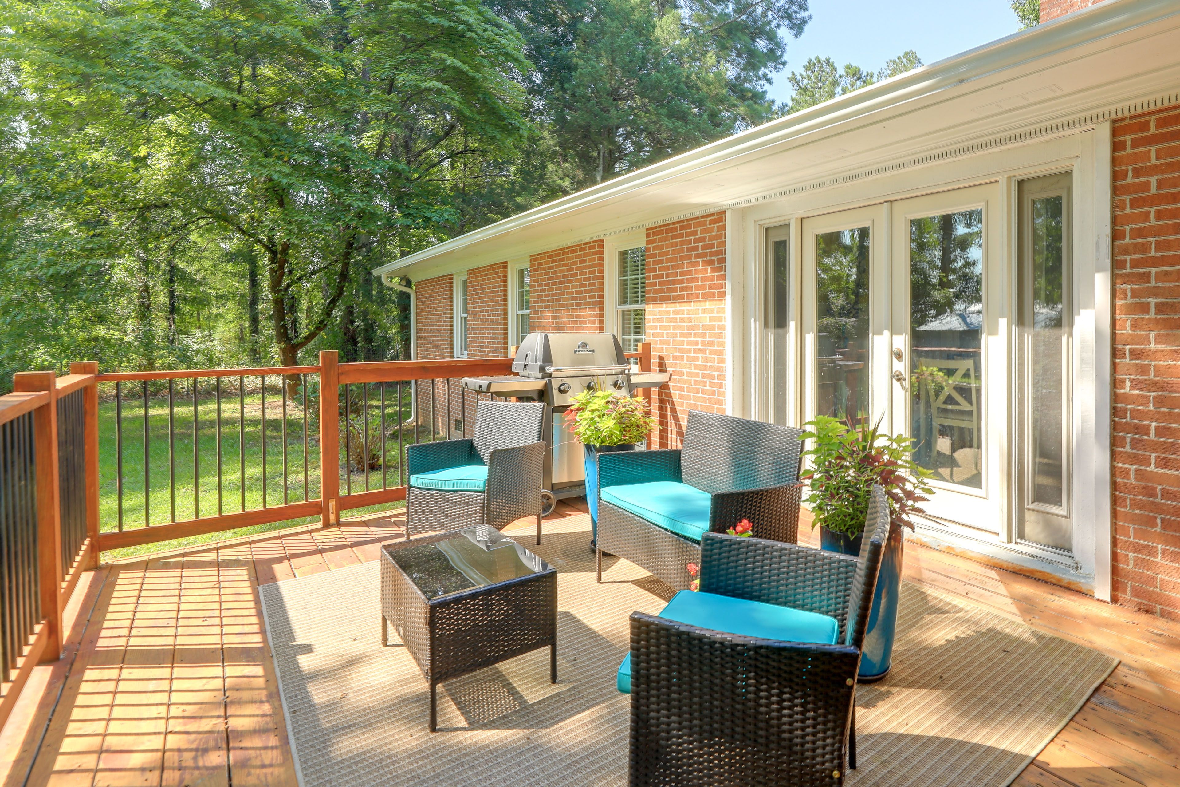 Deck | Gas Grill