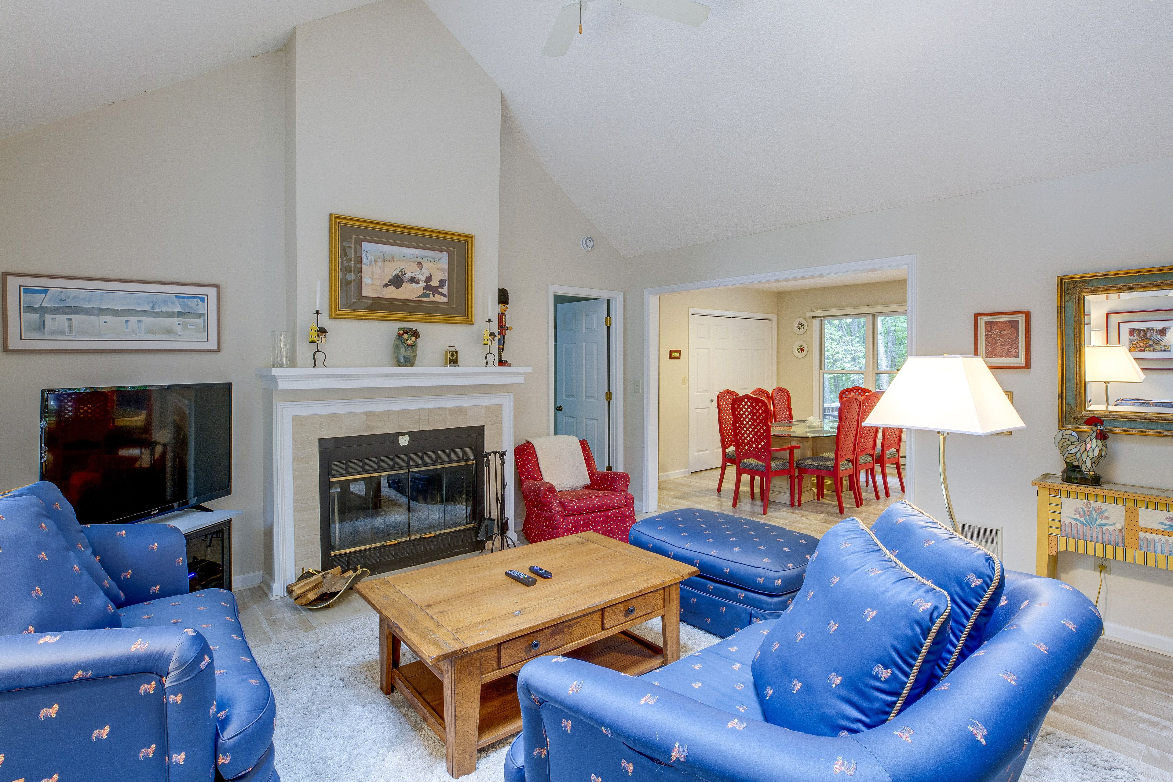 Living Room | 1st Floor