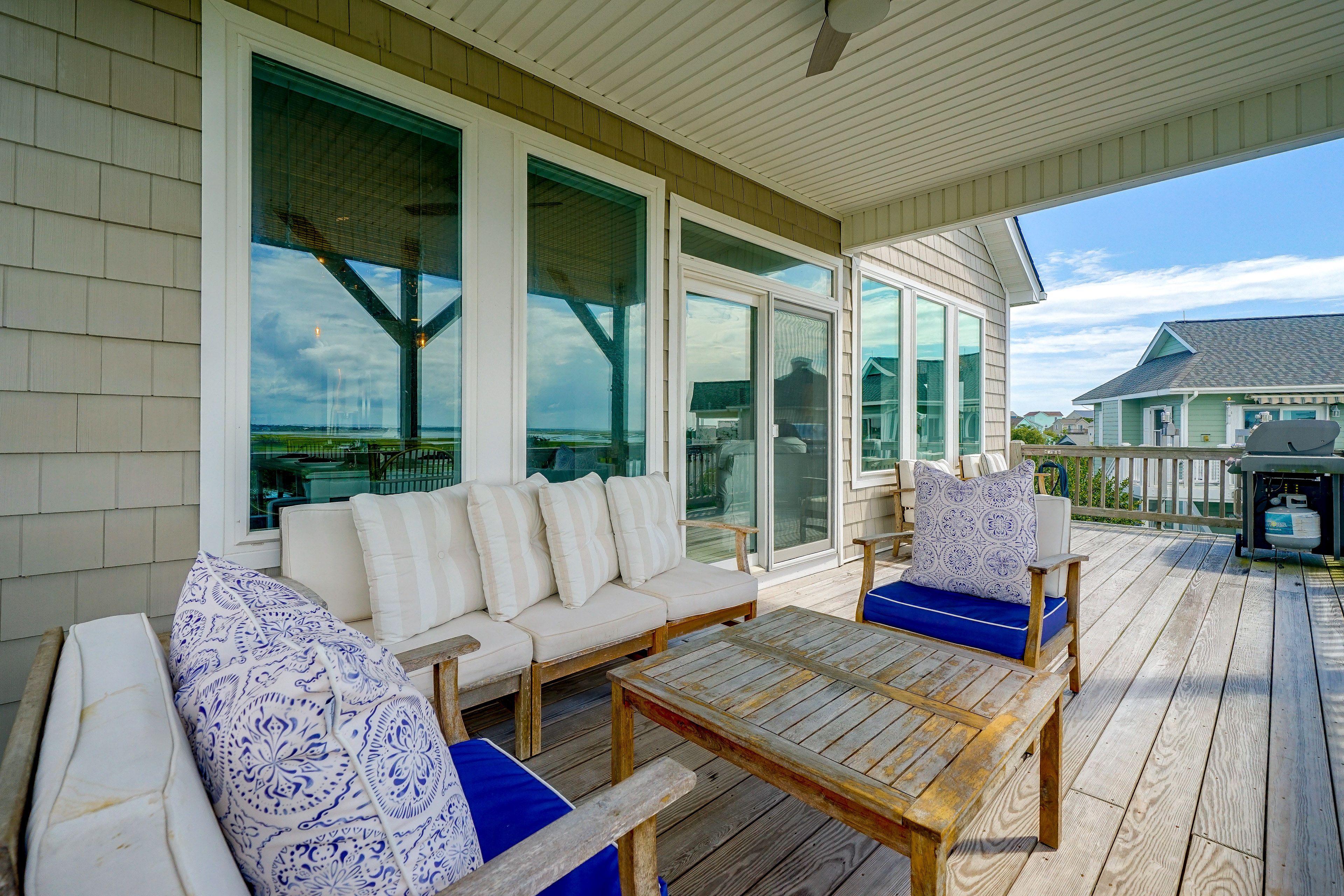 Furnished Deck | Gas Grill | Water Views