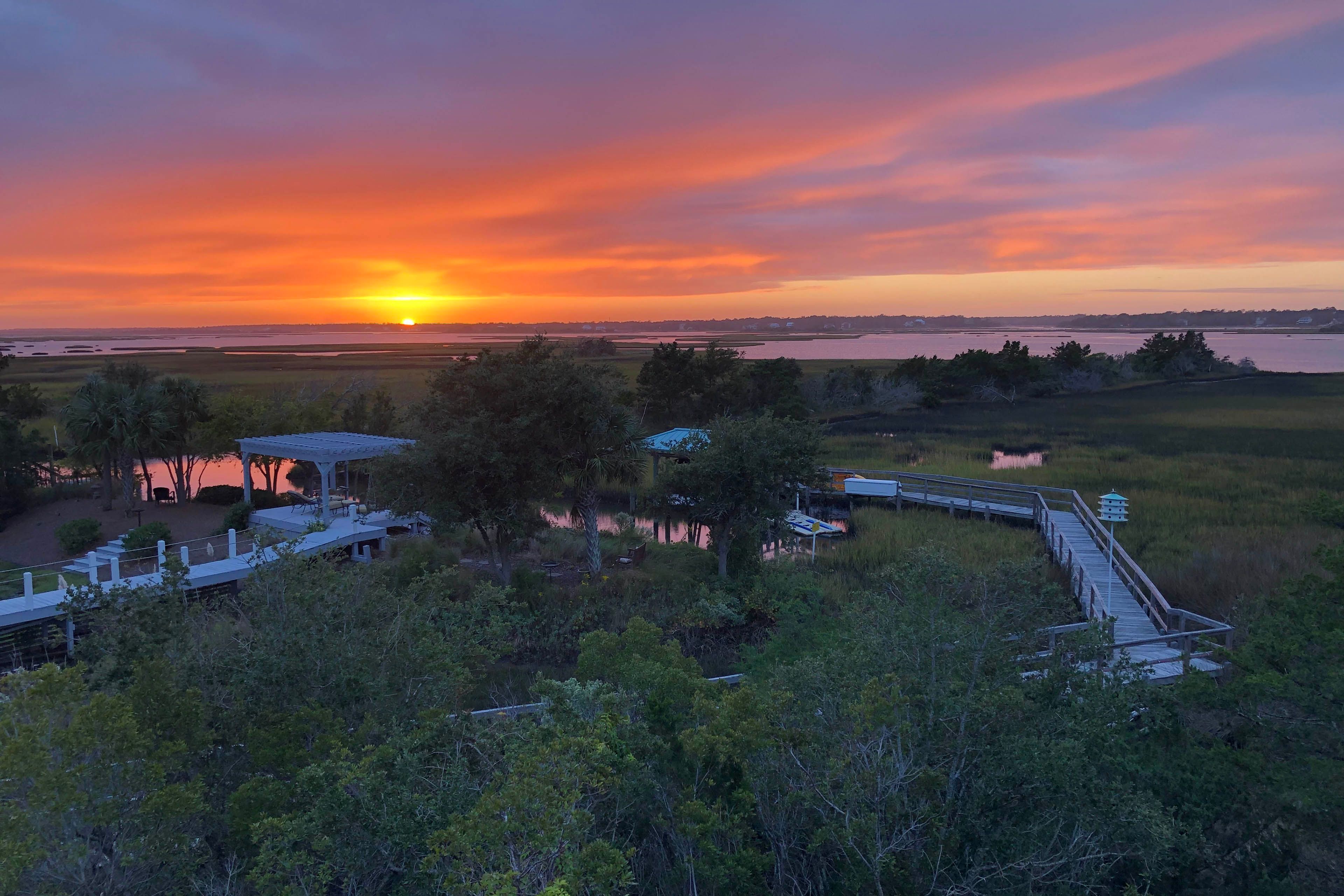 Private Deck | Topsail Island | ICW