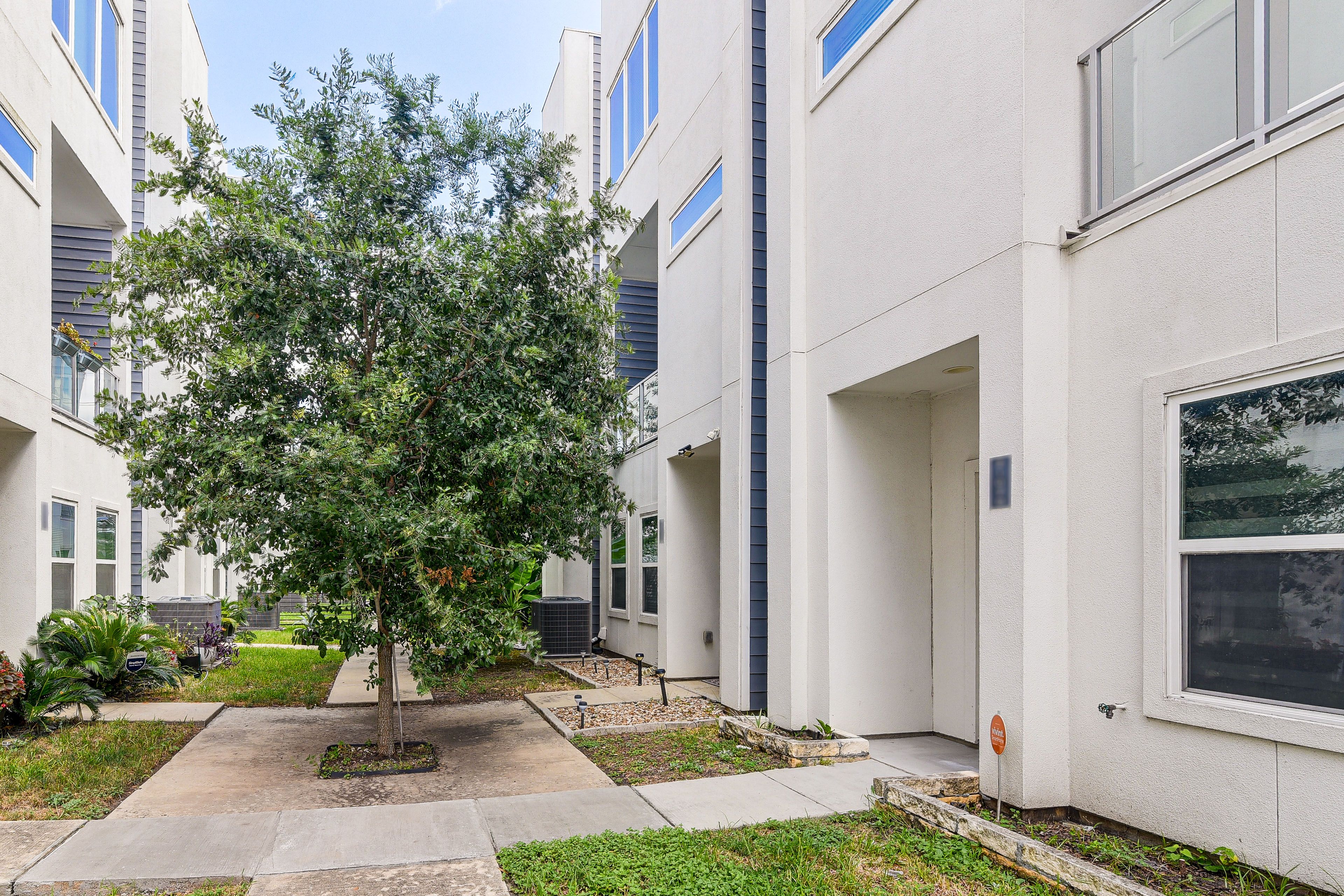 Exterior | 3-Story Townhome