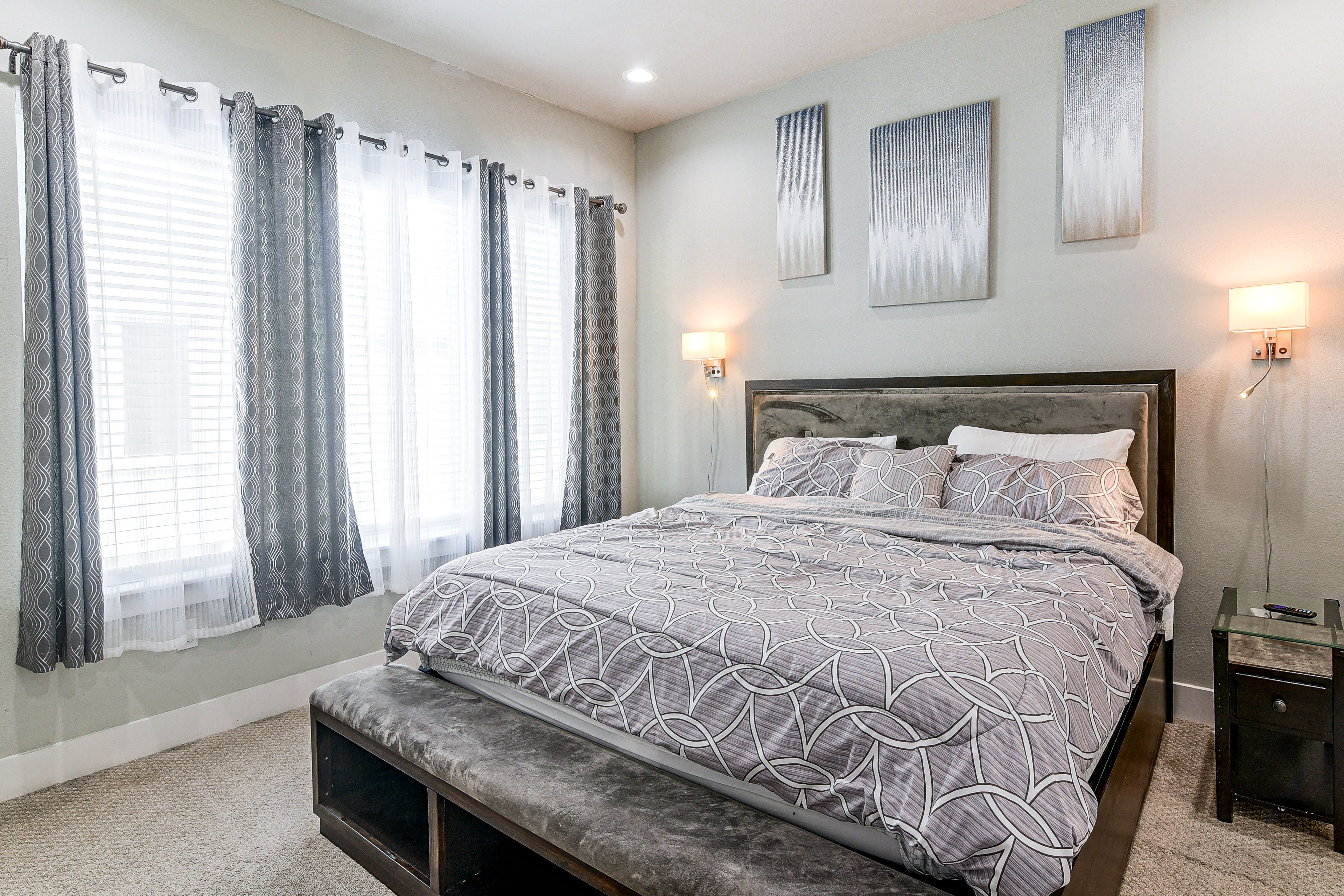 Bedroom 1 | King Bed | En-Suite Bathroom | Walk-In Closet | 3rd Floor