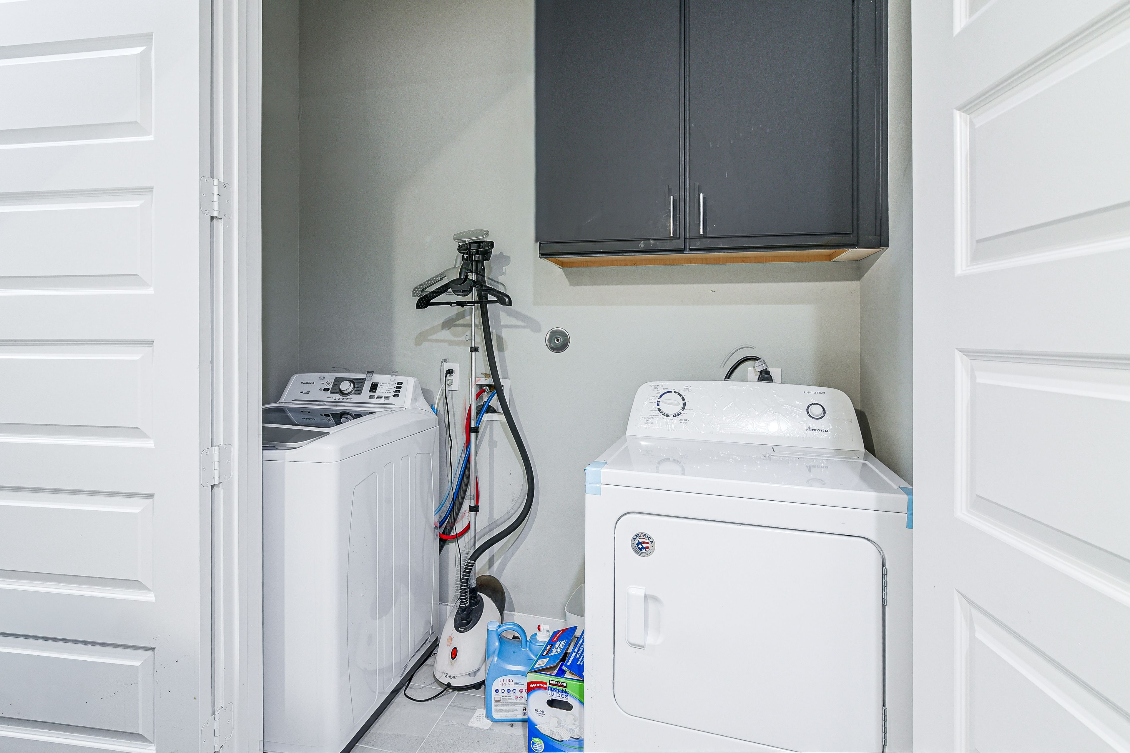 Washer & Dryer