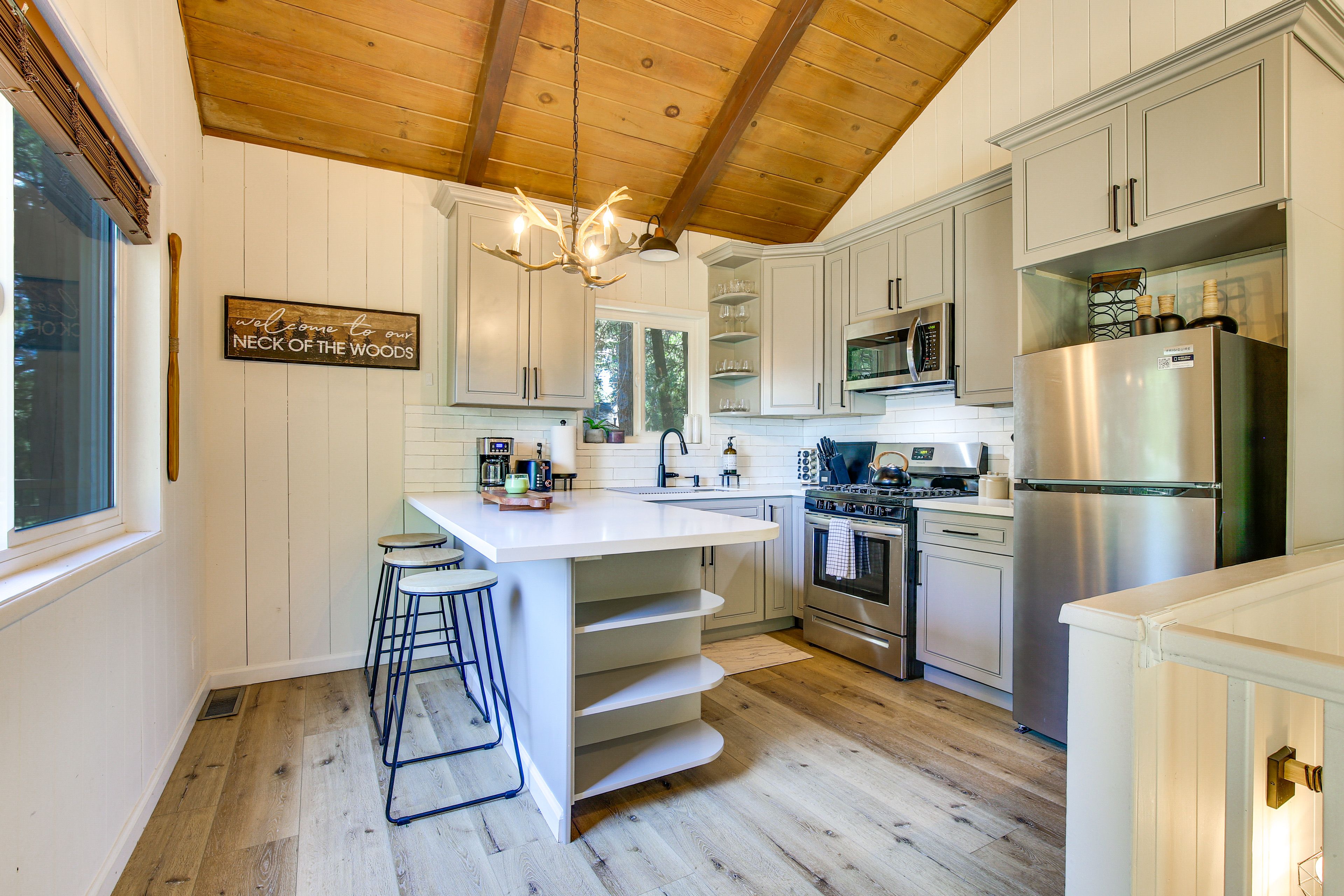 Kitchen | Upper Level