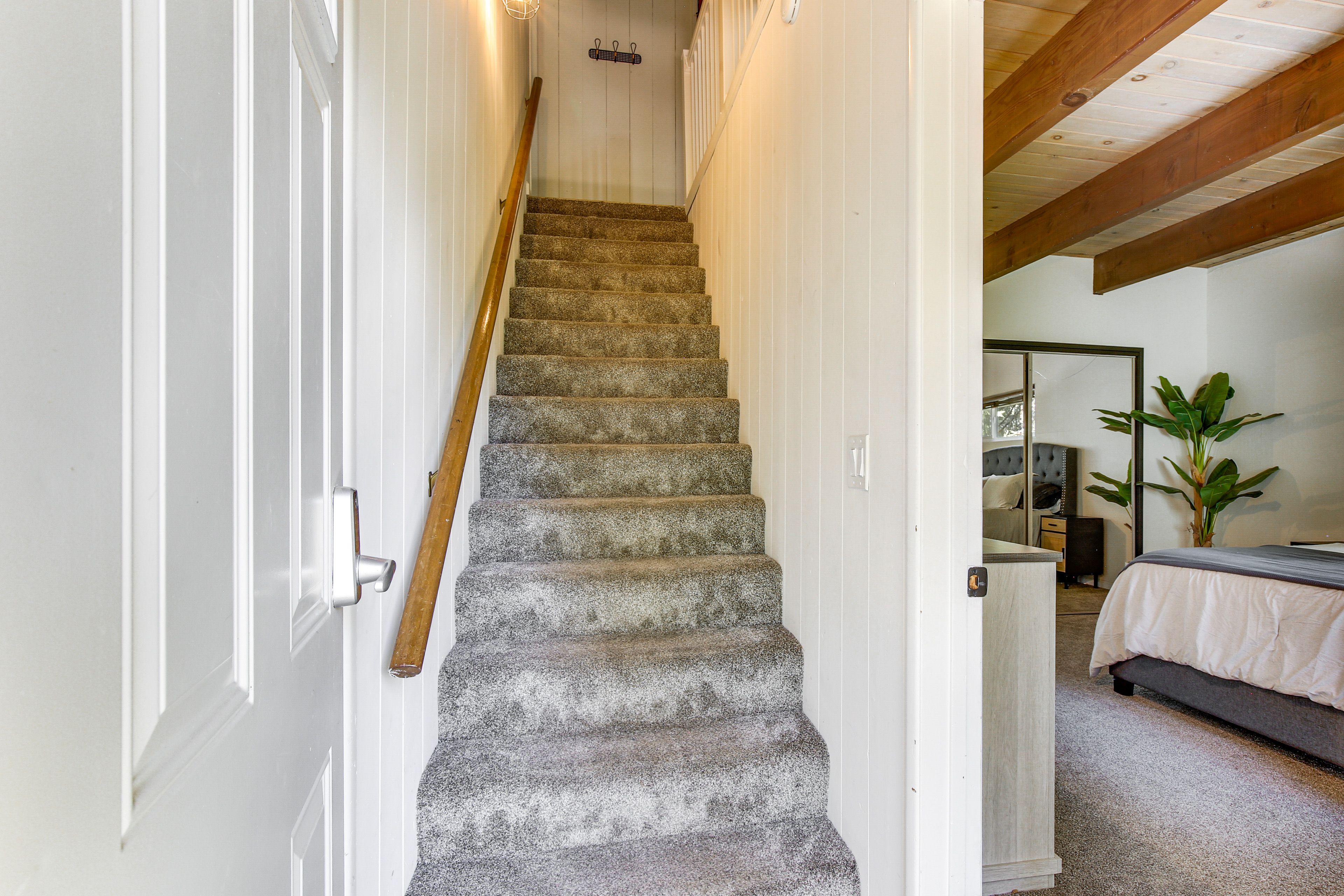 Upper Level Access