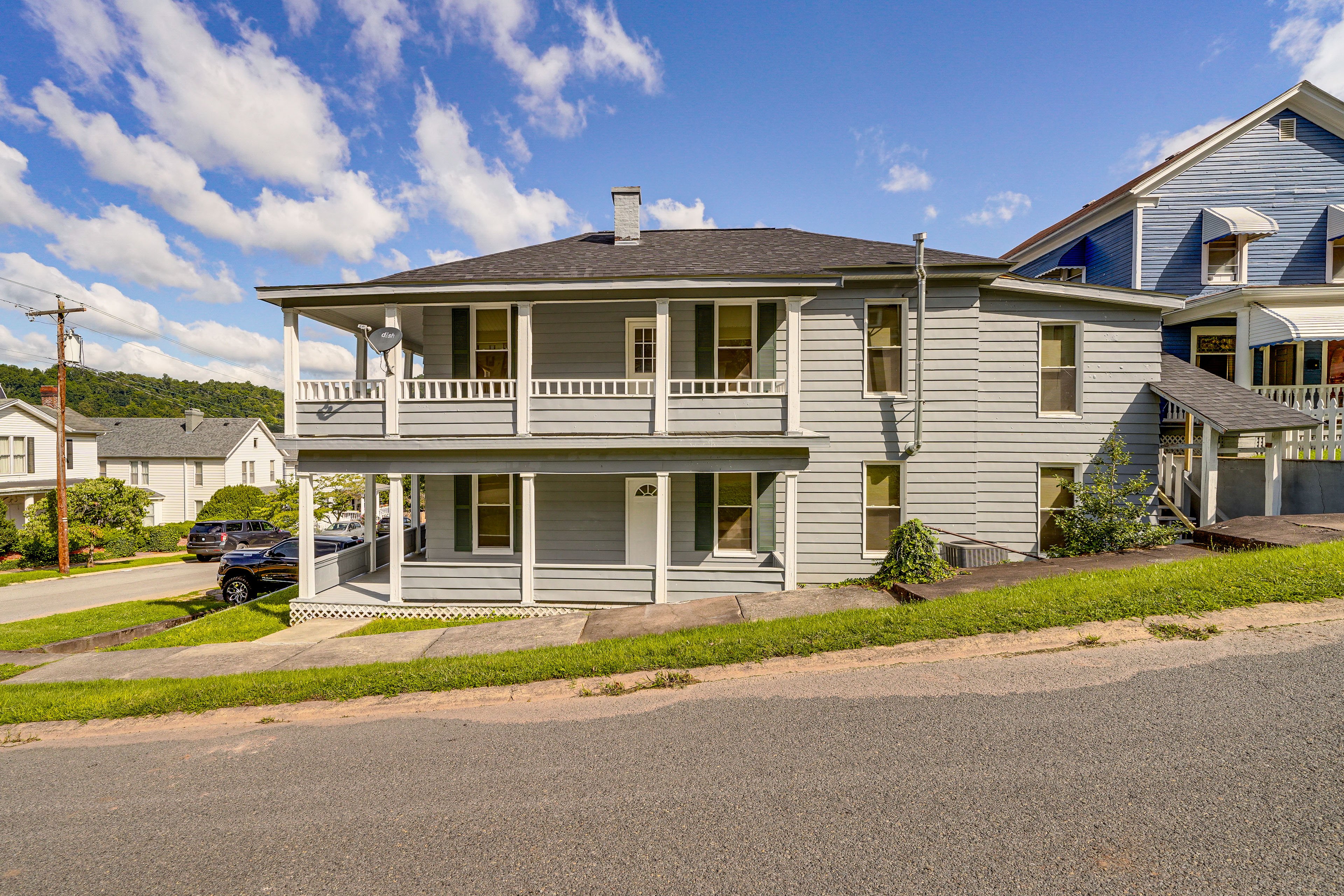 Hinton Vacation Rental | 5BR | 2BA | 1,872 Sq Ft