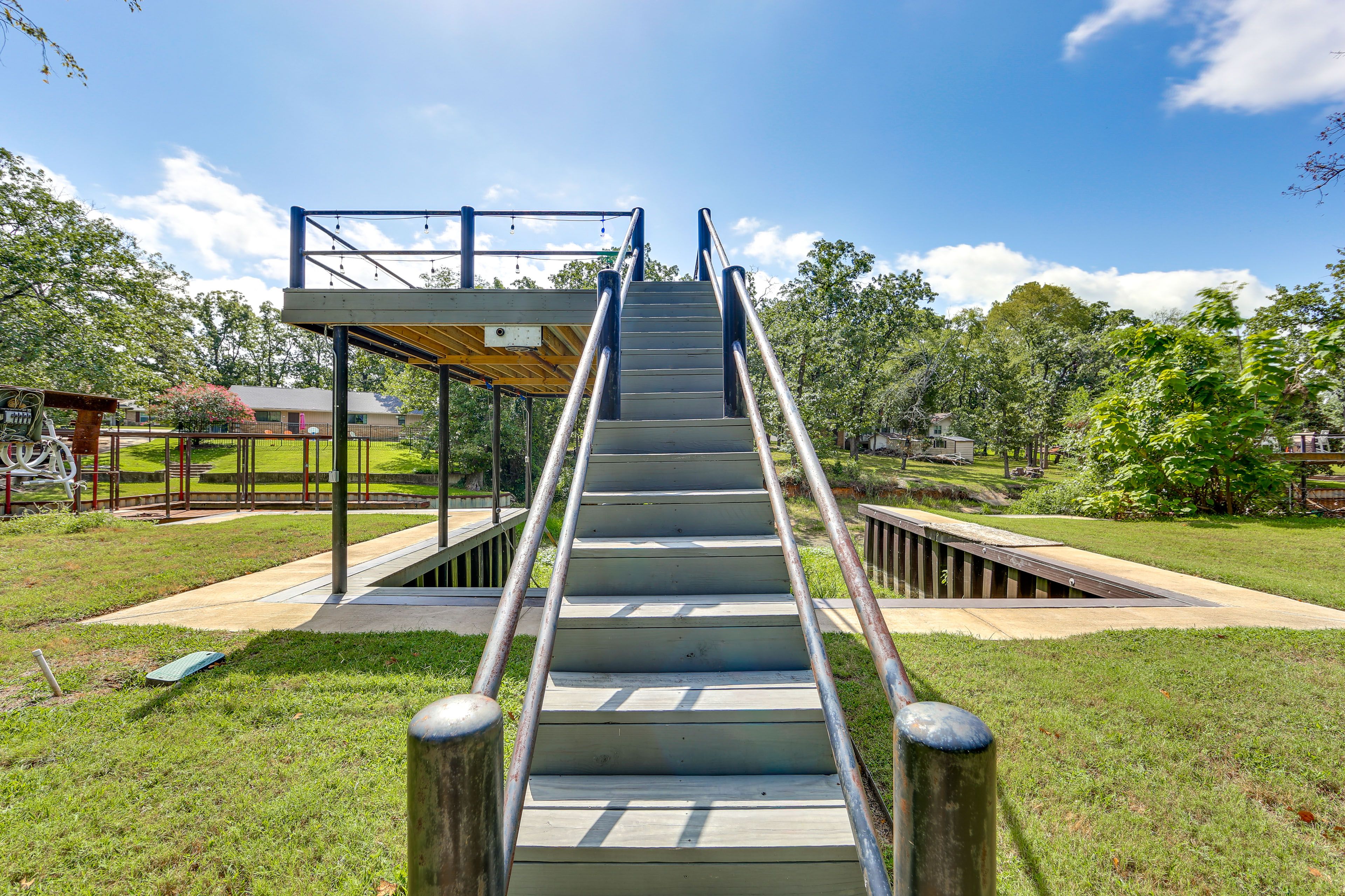 Waterfront Deck | Boat Dock (Availability Dependent on Water Levels)