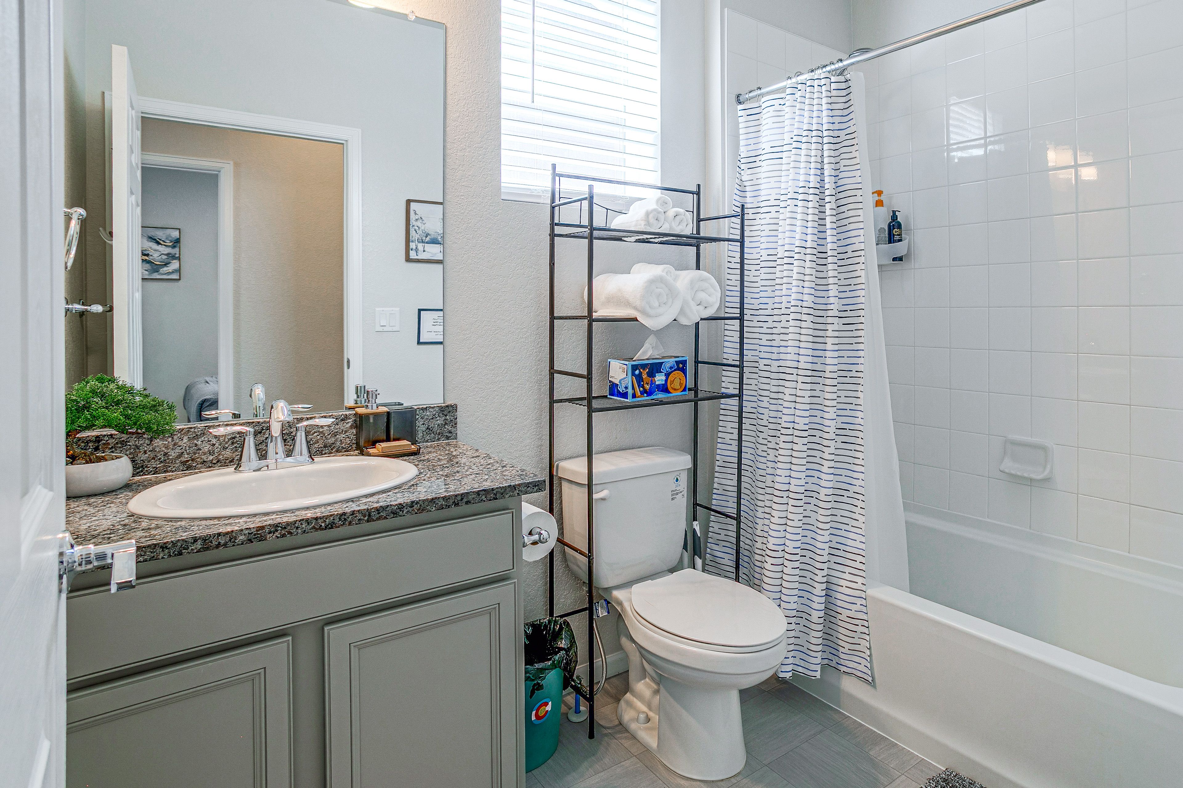 Full Bathroom