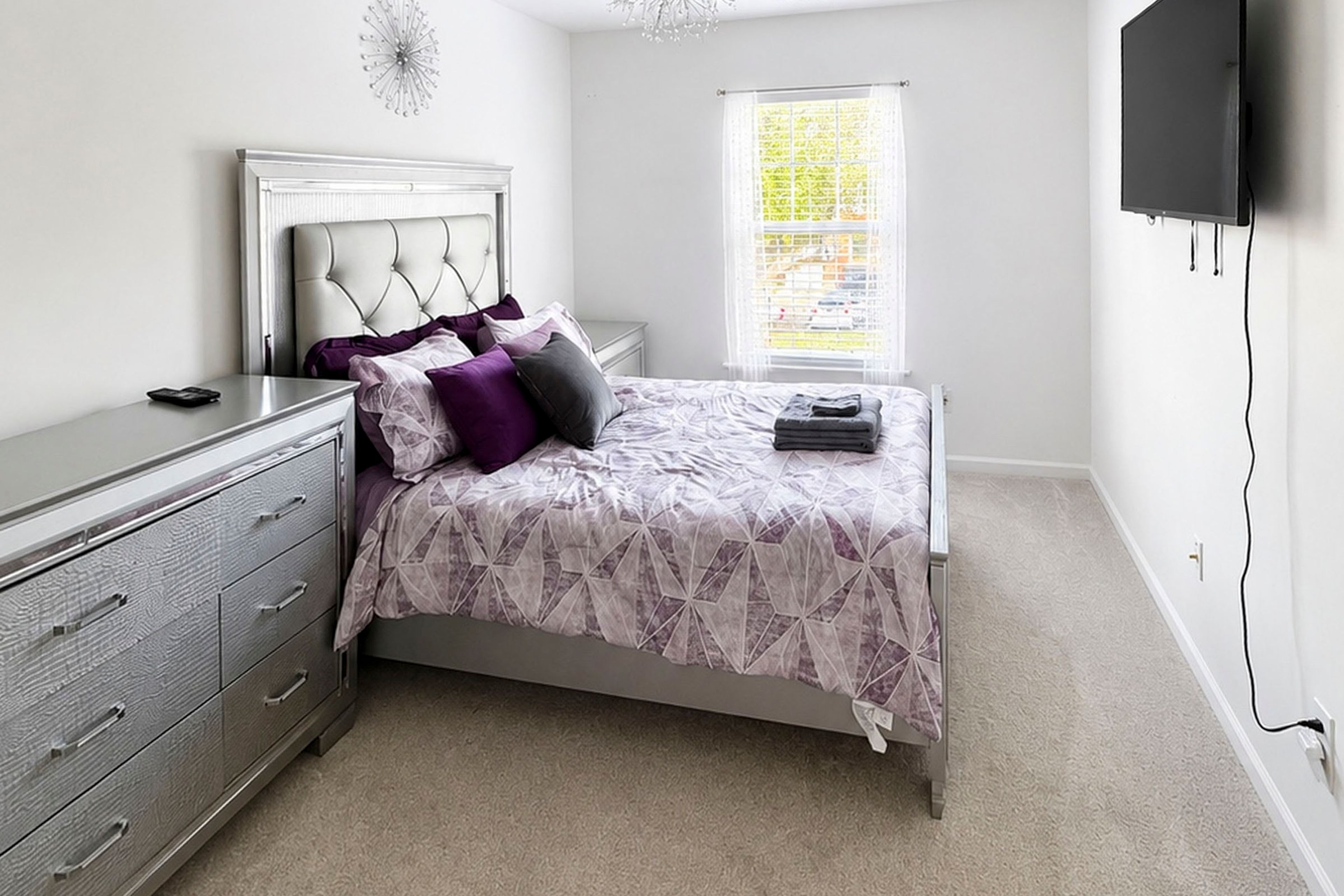Bedroom 2 | Queen Bed | 2nd Floor