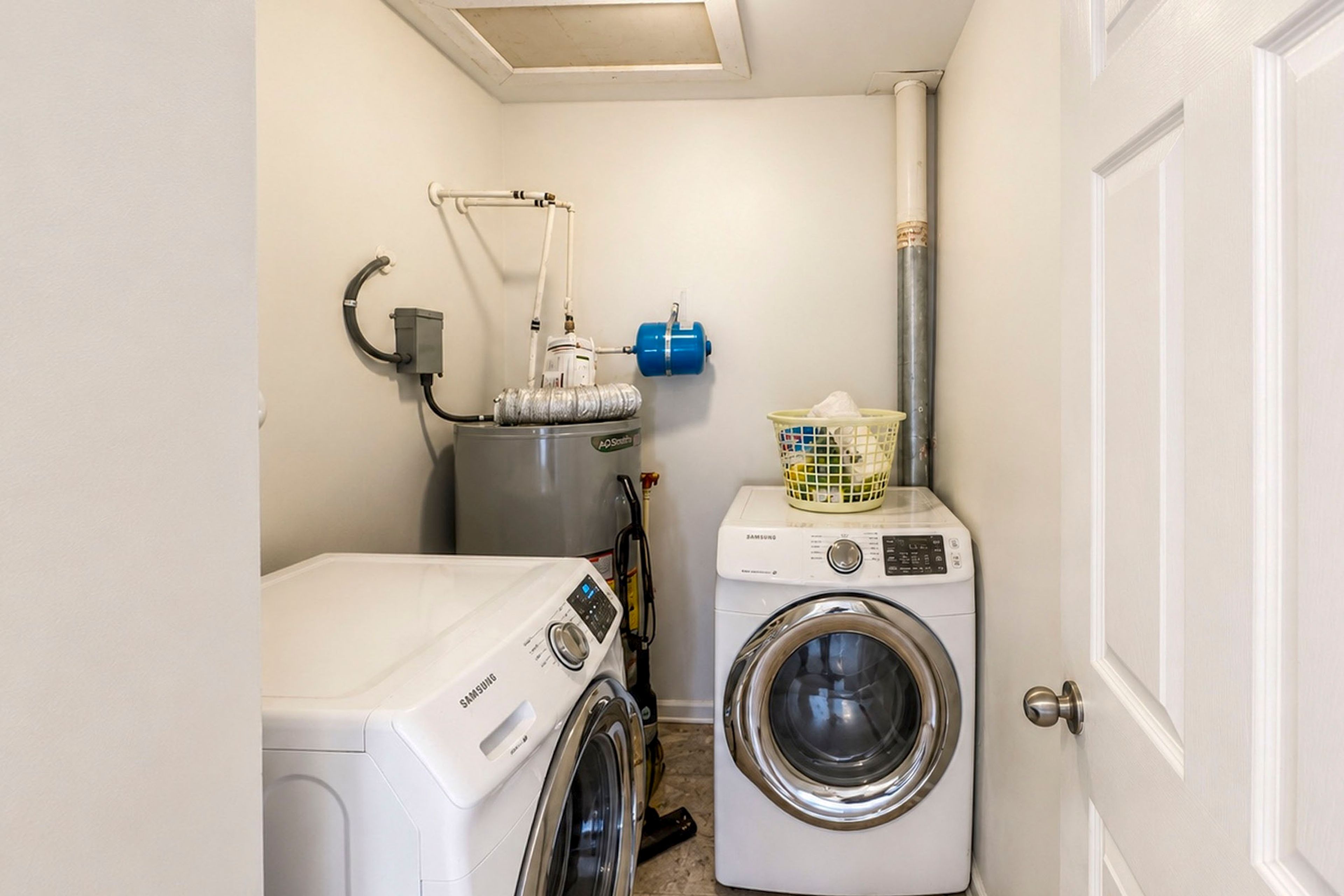Laundry Room | 1st Floor