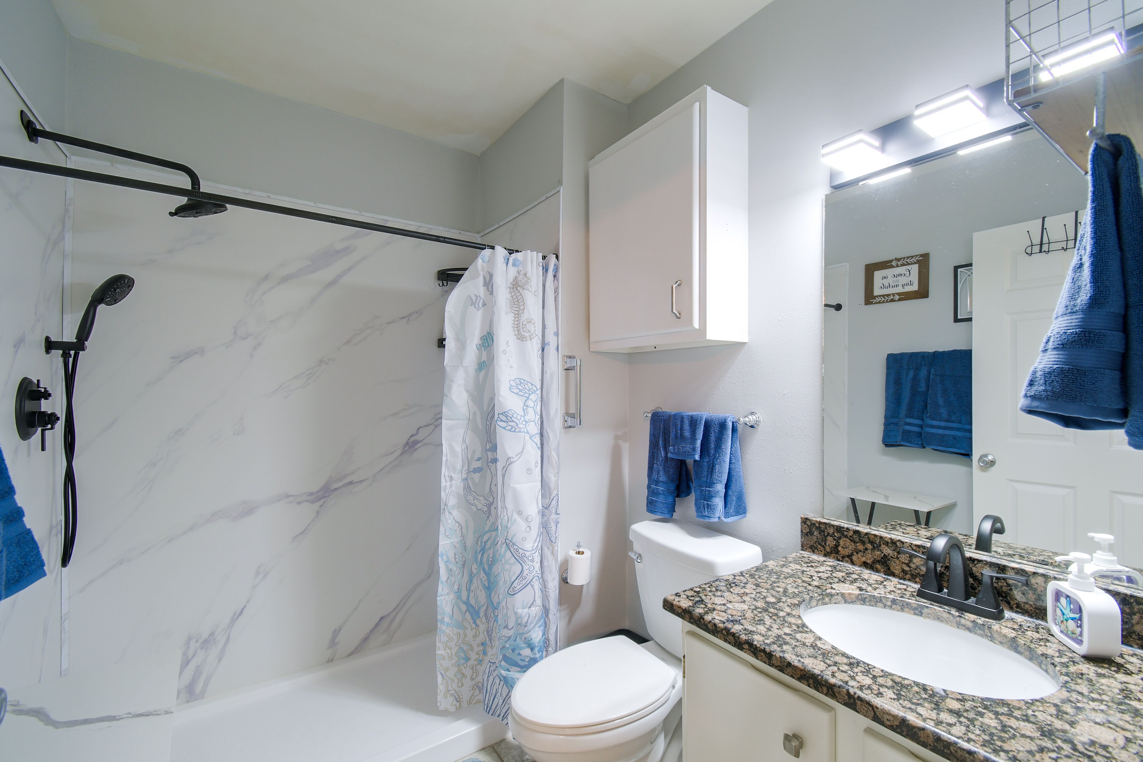 En-Suite Bathroom