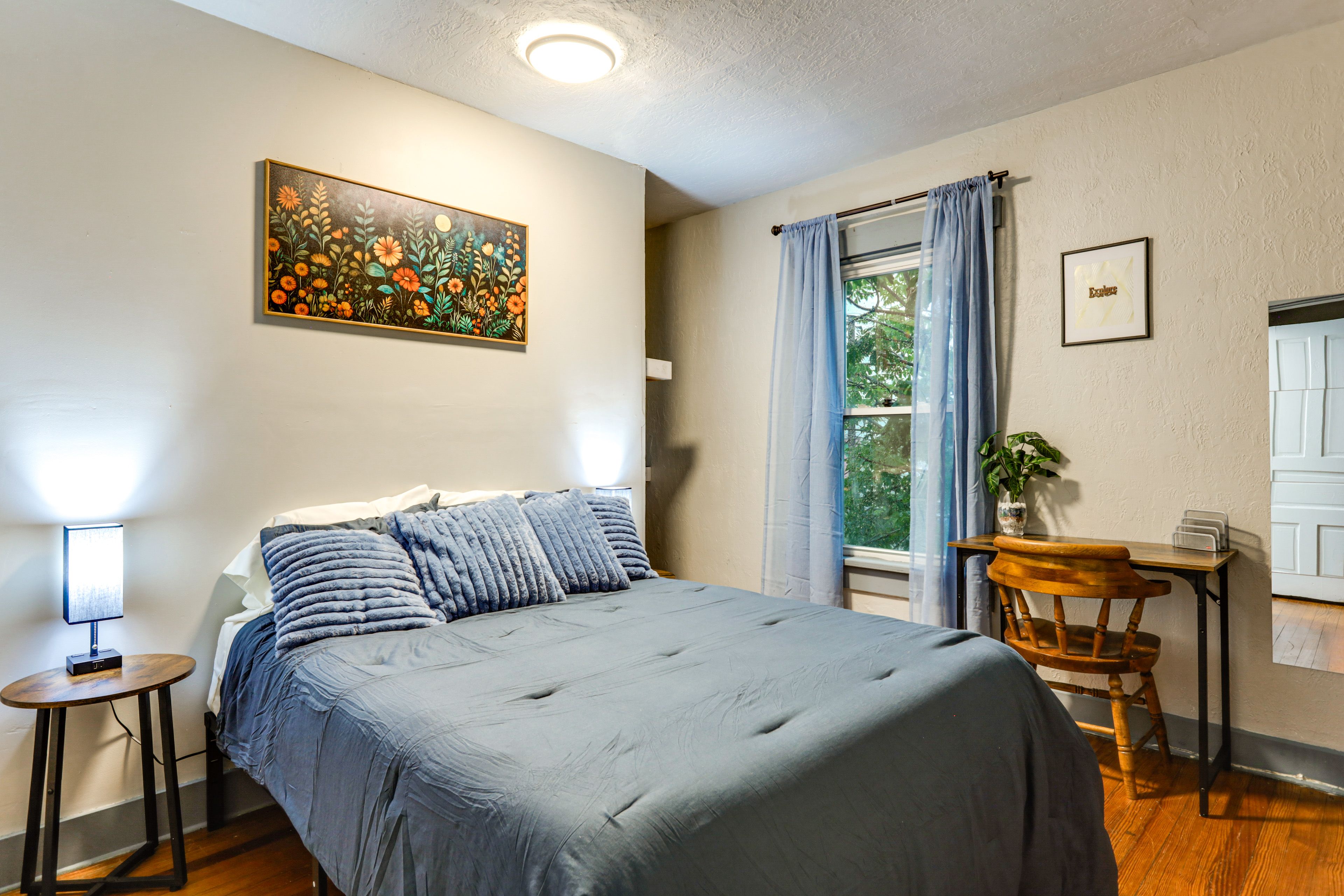 Bedroom 2 | Queen Bed | 2nd Floor