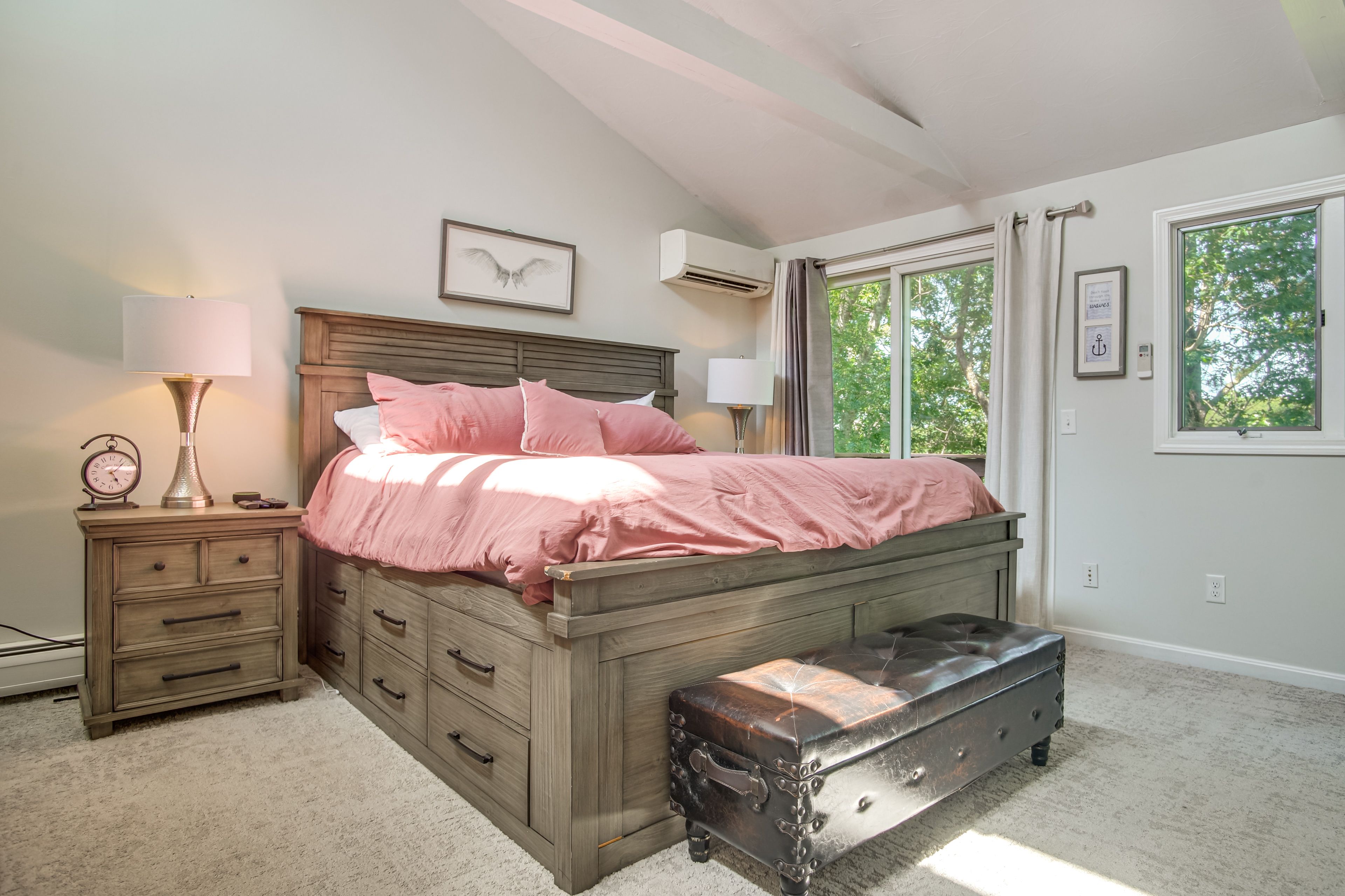 Bedroom 1 | King Bed | Upper Level