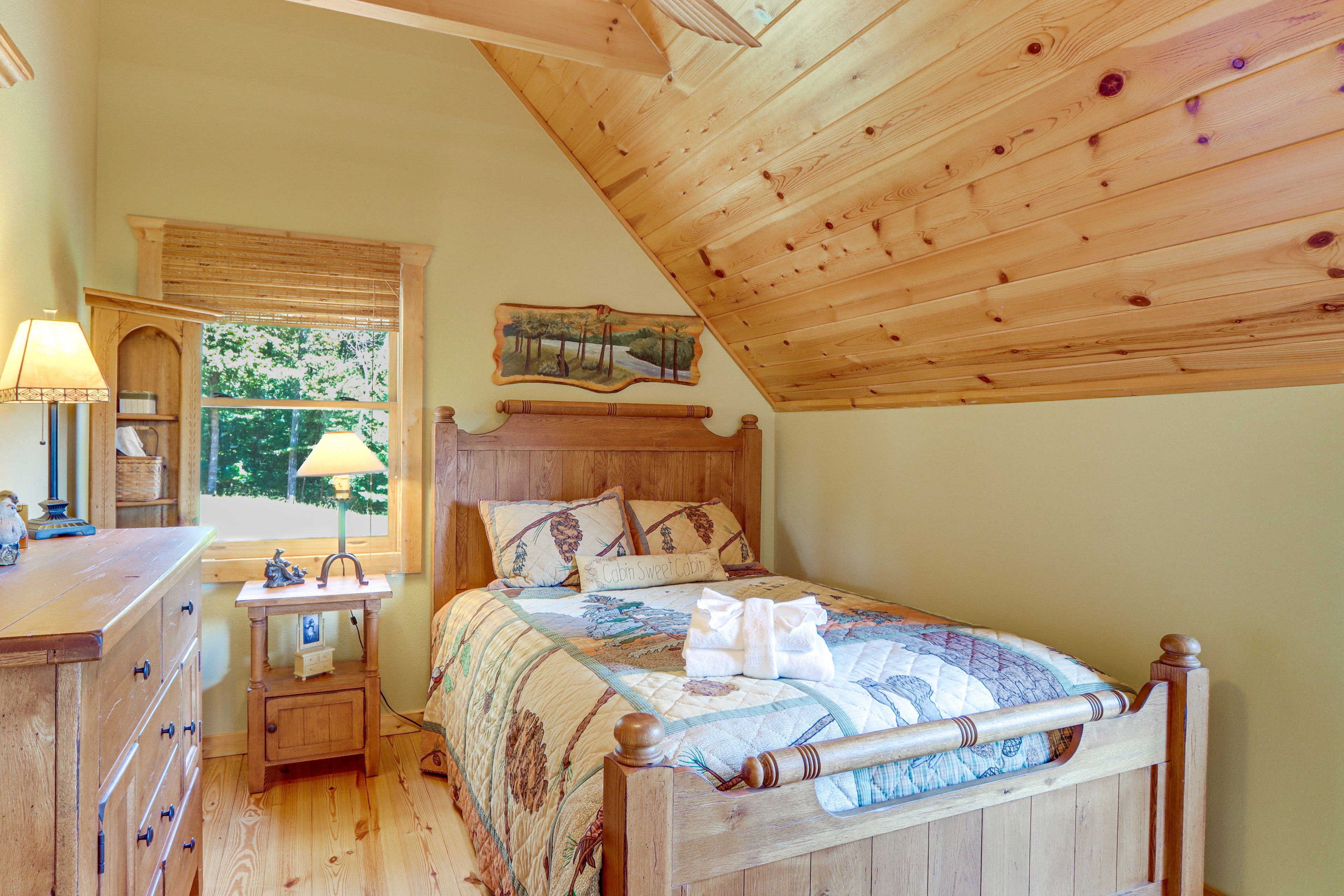 Loft | Upper Level | Full Bed